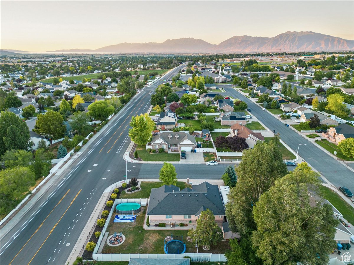 Aerial view at dusk with a mountain view