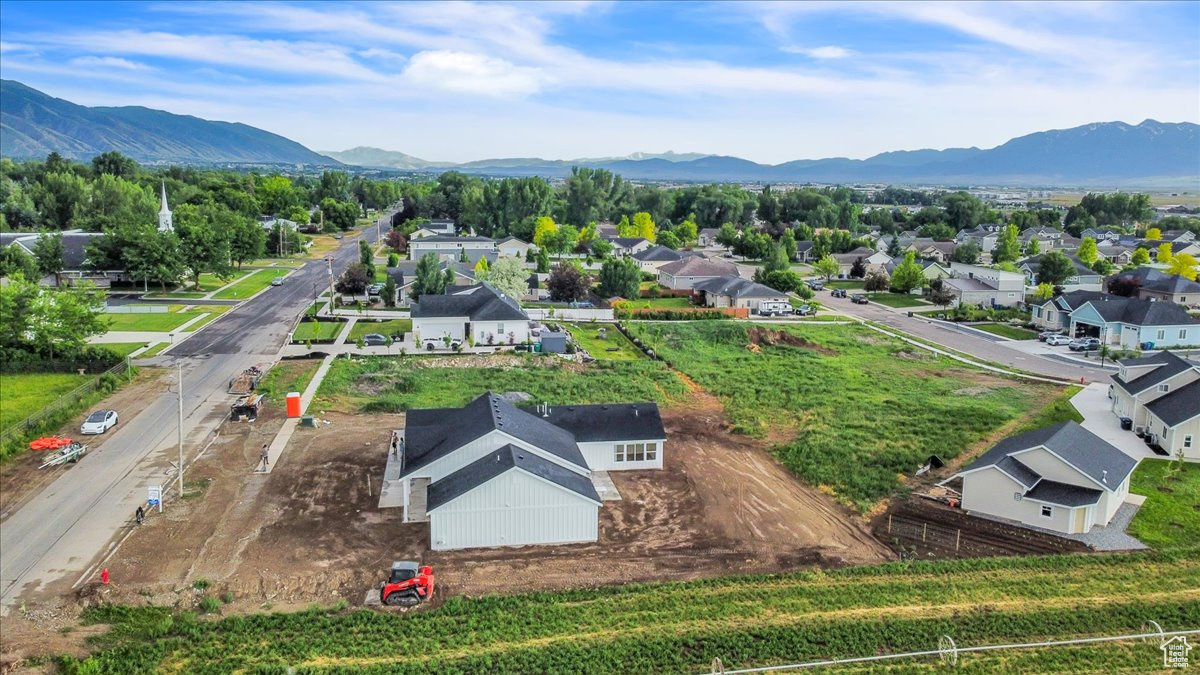 Bird's eye view featuring a mountain view