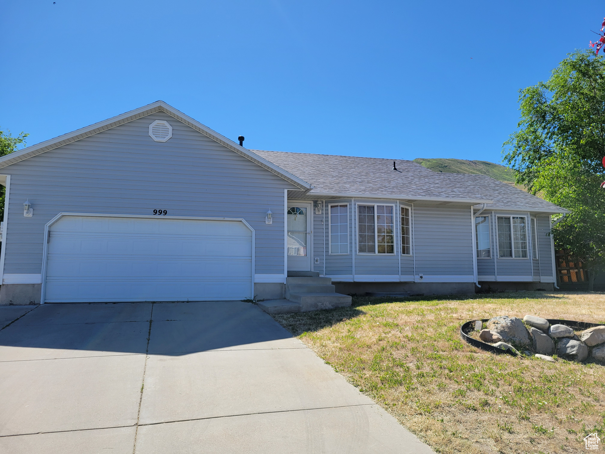 999 S MORNING W, Tooele, Utah 84074, 4 Bedrooms Bedrooms, 10 Rooms Rooms,2 BathroomsBathrooms,Residential,For sale,MORNING,2003253