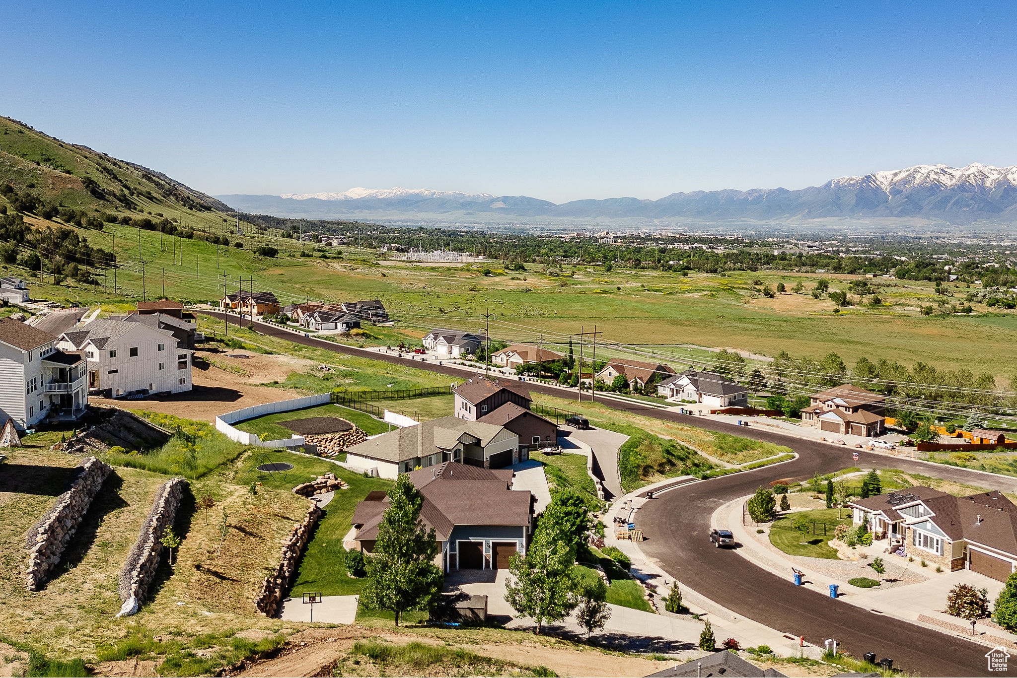 2540 N DRY CREEK, North Logan, Utah 84341, 5 Bedrooms Bedrooms, 16 Rooms Rooms,2 BathroomsBathrooms,Residential,For sale,DRY CREEK,2003796