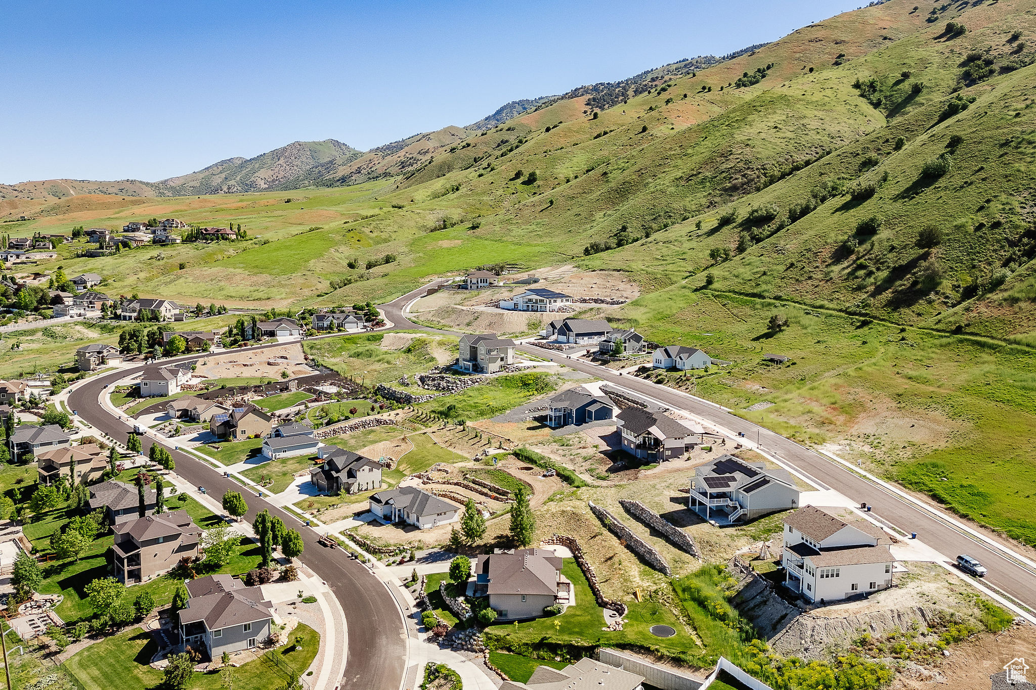 2540 N DRY CREEK, North Logan, Utah 84341, 5 Bedrooms Bedrooms, 16 Rooms Rooms,2 BathroomsBathrooms,Residential,For sale,DRY CREEK,2003796