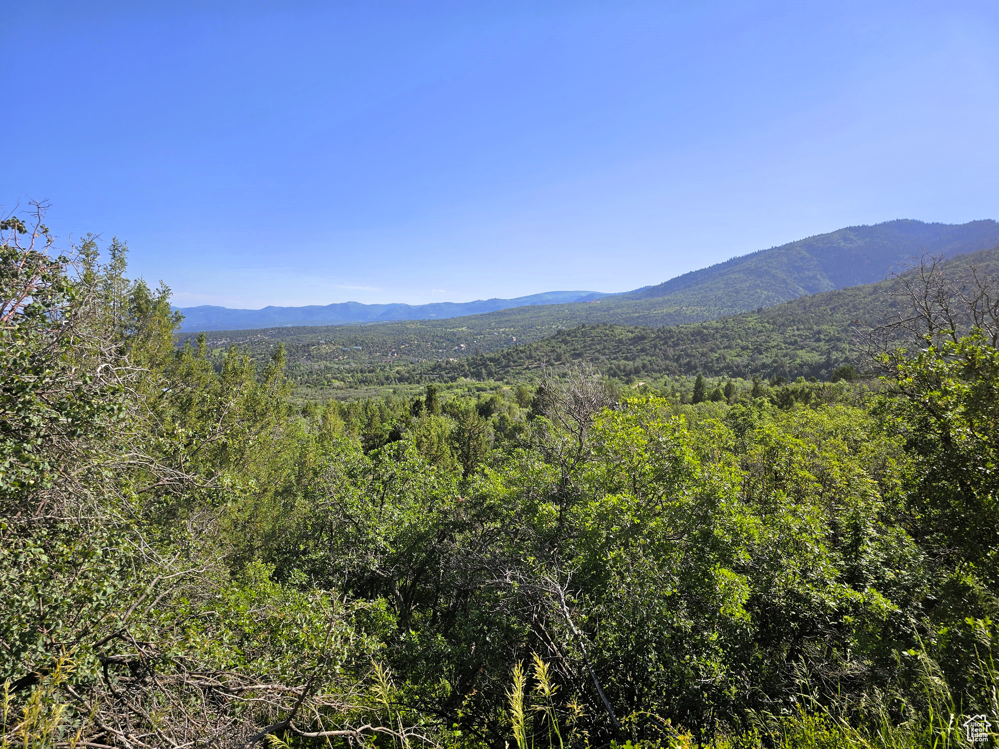 4 Oak Crest Dr Mt Pleasant UT 84647 184,000