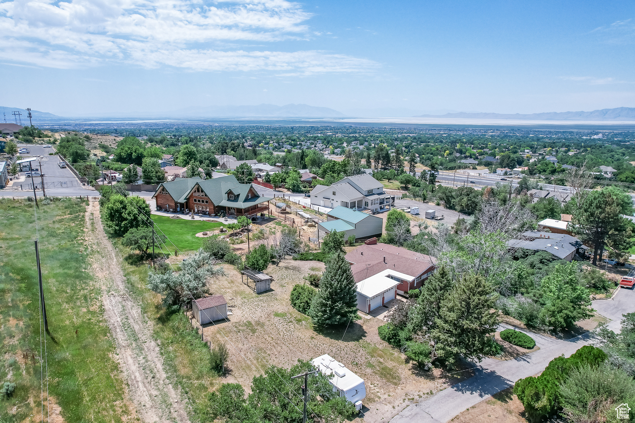 1392 E OAKMONT, Fruit Heights, Utah 84037, 4 Bedrooms Bedrooms, 10 Rooms Rooms,1 BathroomBathrooms,Residential,For sale,OAKMONT,2005356