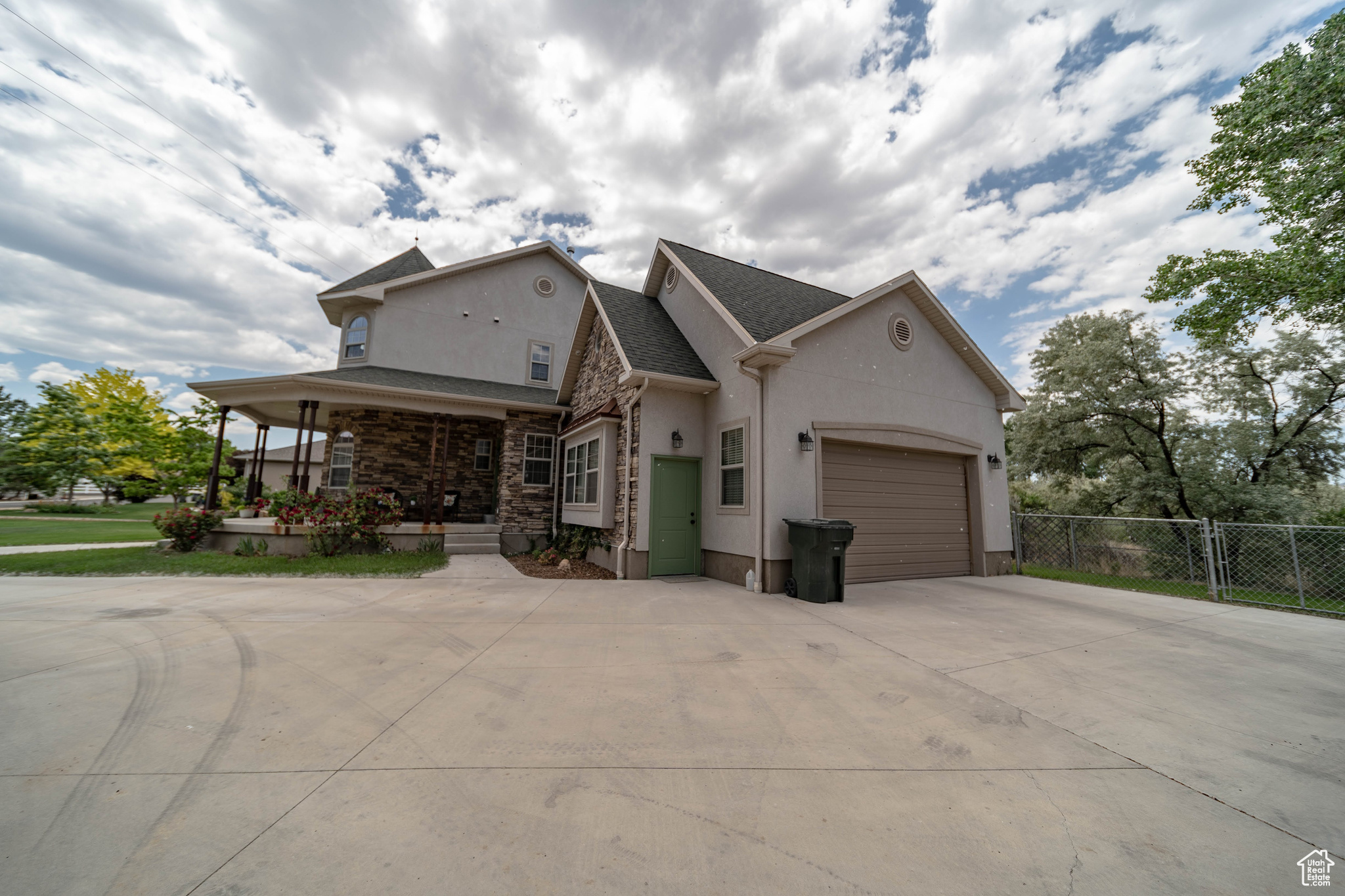 1244 W 720 N, Price, Utah 84501, 4 Bedrooms Bedrooms, 16 Rooms Rooms,1 BathroomBathrooms,Residential,For sale,720,2005552