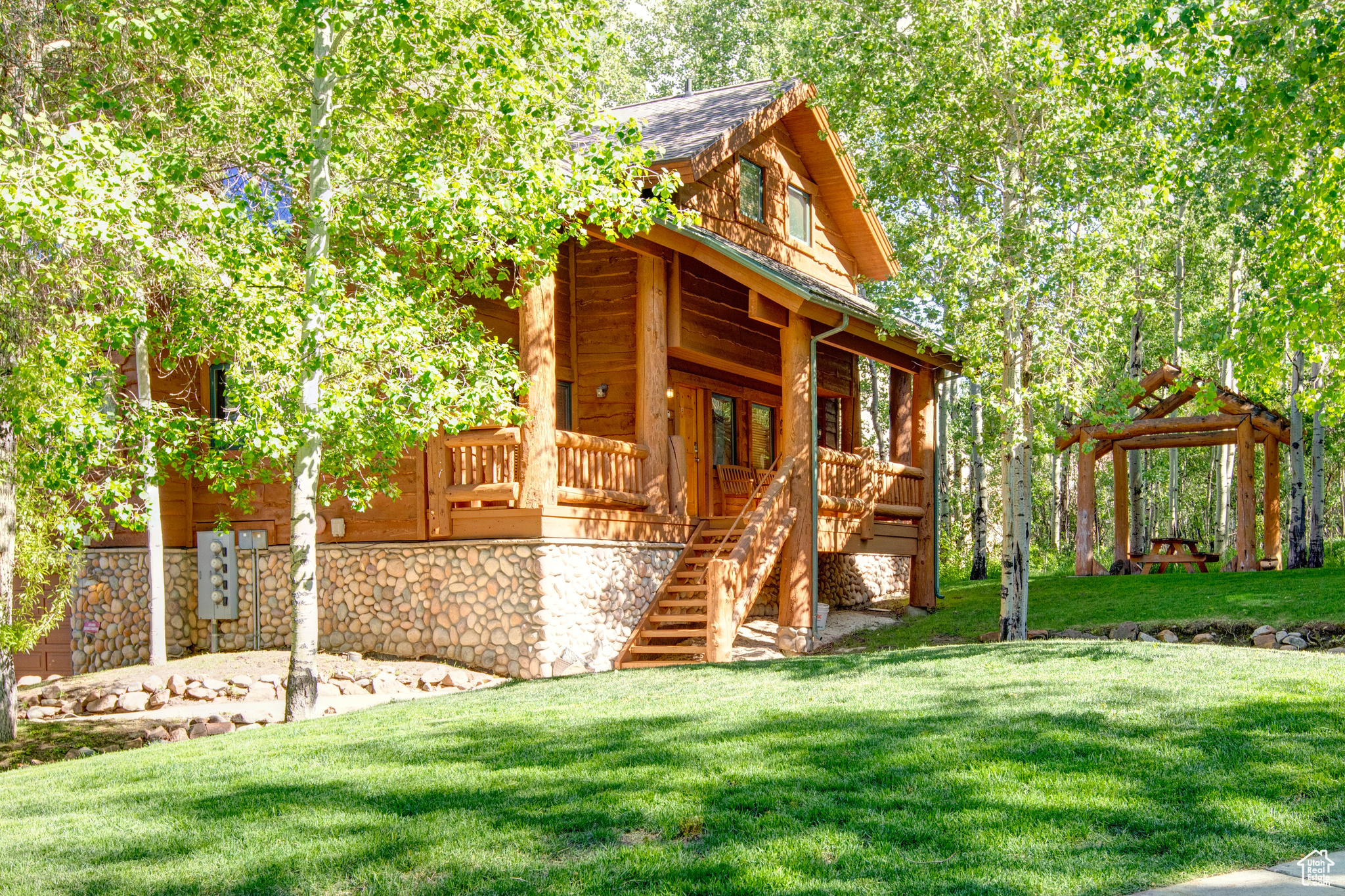 Welcome to Timberwolf!  A small enclave nestled in the trees near Canyons Ski Resort.