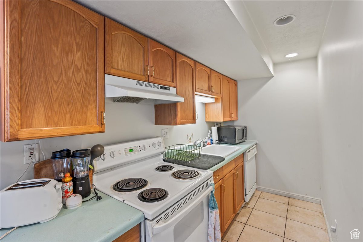 Basement kitchen