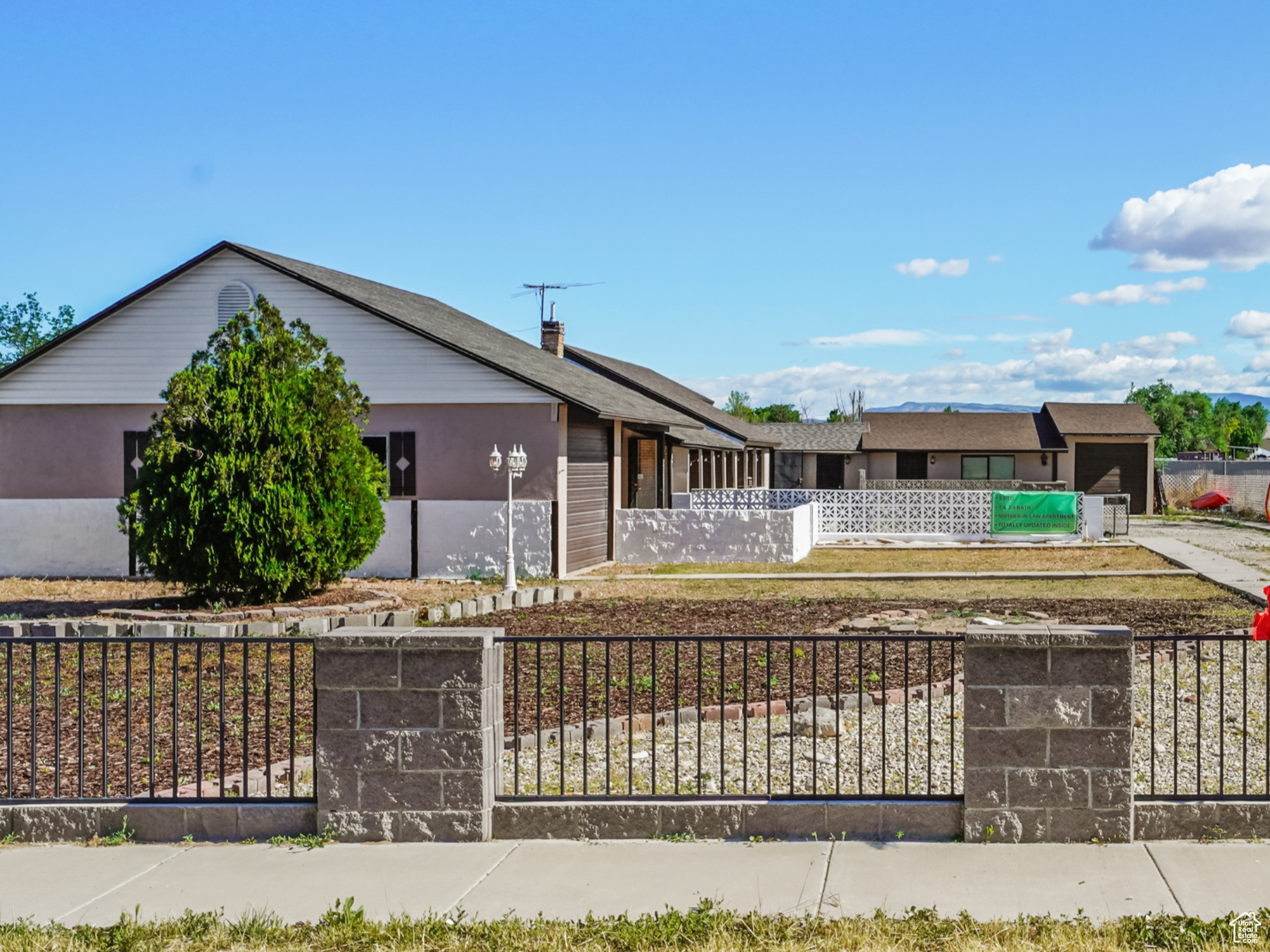 50 W 100 S Centerfield UT 84622 319,900