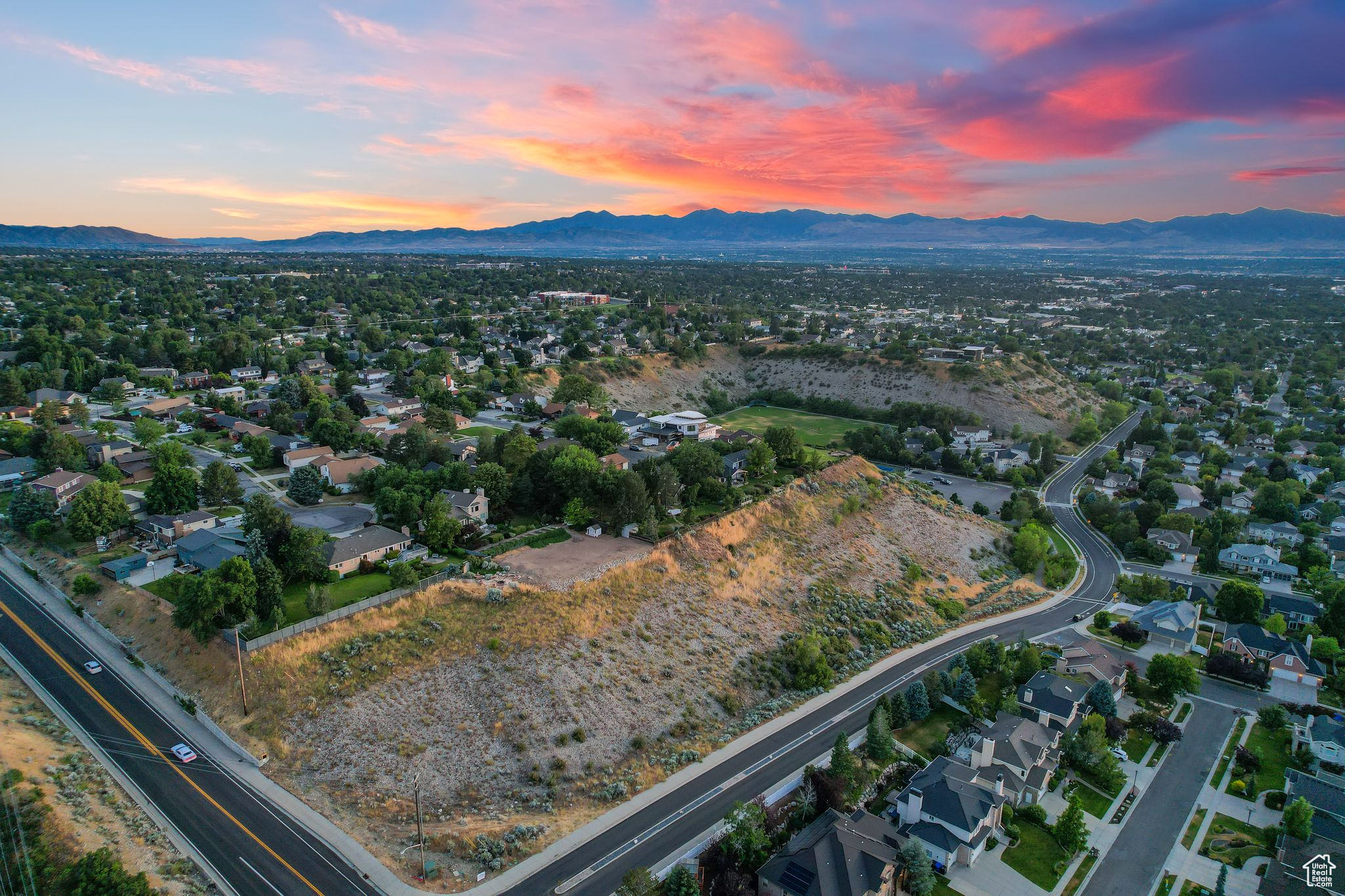 2938 E HOLLOW MILL, Cottonwood Heights, Utah 84121, ,Land,For sale,HOLLOW MILL,2010217