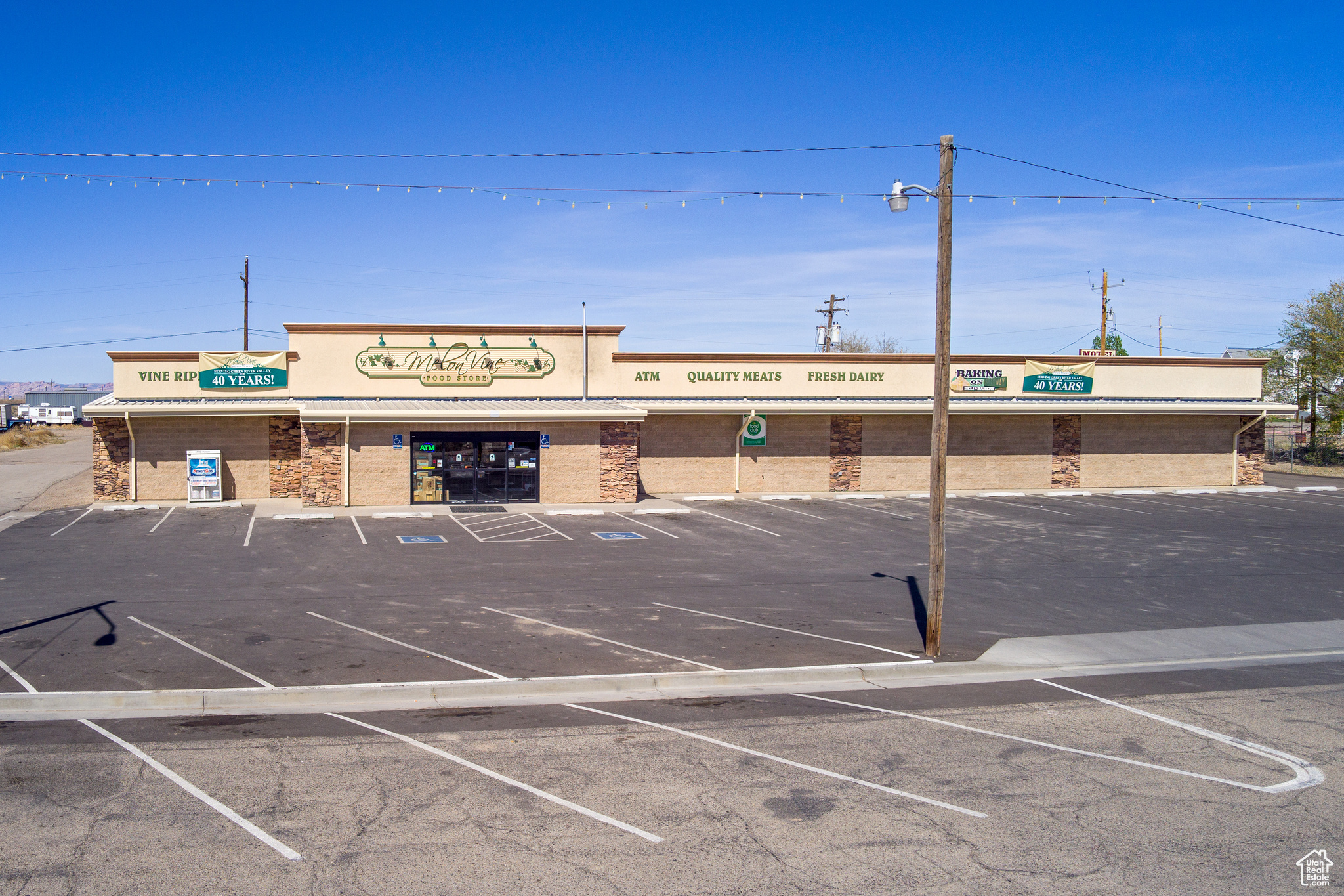 80 S BROADWAY, Green River, Utah 84525, ,Commercial Sale,For sale,BROADWAY,2010845