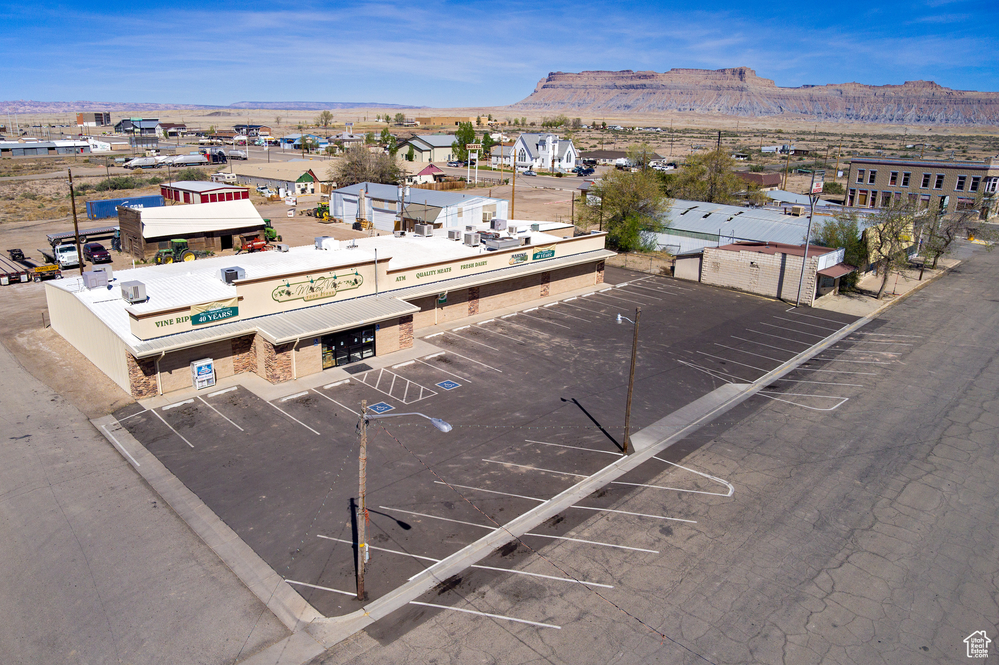 80 S BROADWAY, Green River, Utah 84525, ,Commercial Sale,For sale,BROADWAY,2010845