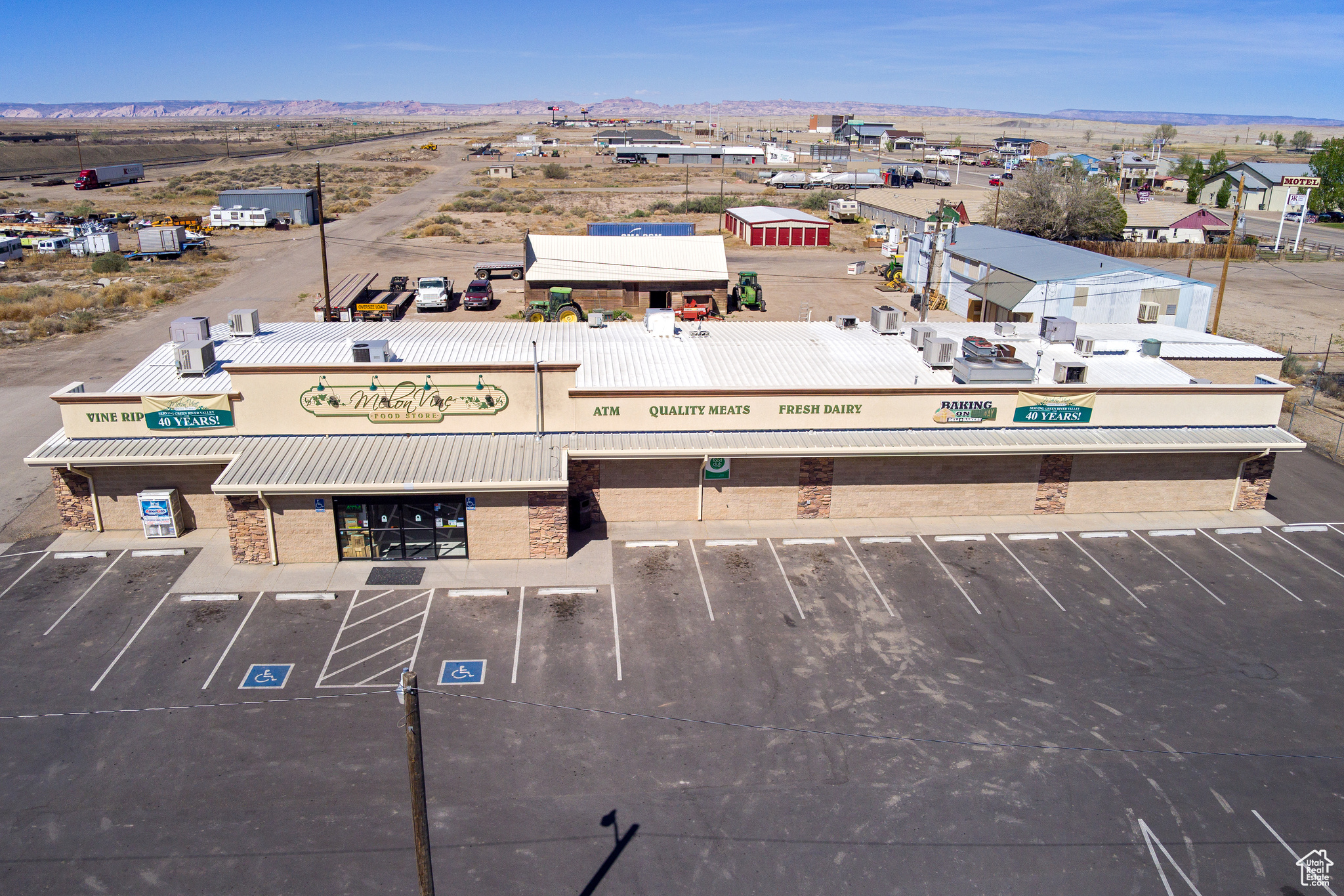 80 S BROADWAY, Green River, Utah 84525, ,Commercial Sale,For sale,BROADWAY,2010845