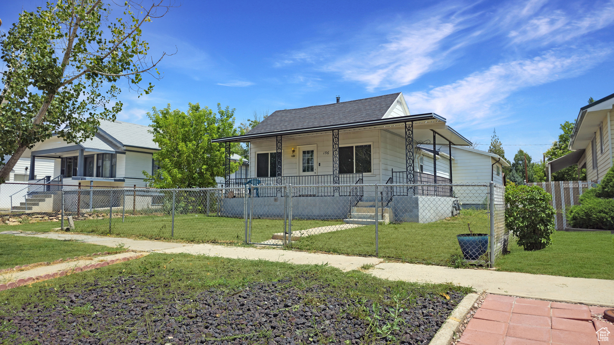 156 N 4TH E, Price, Utah 84501, 2 Bedrooms Bedrooms, 4 Rooms Rooms,1 BathroomBathrooms,Residential,For sale,4TH,2013080