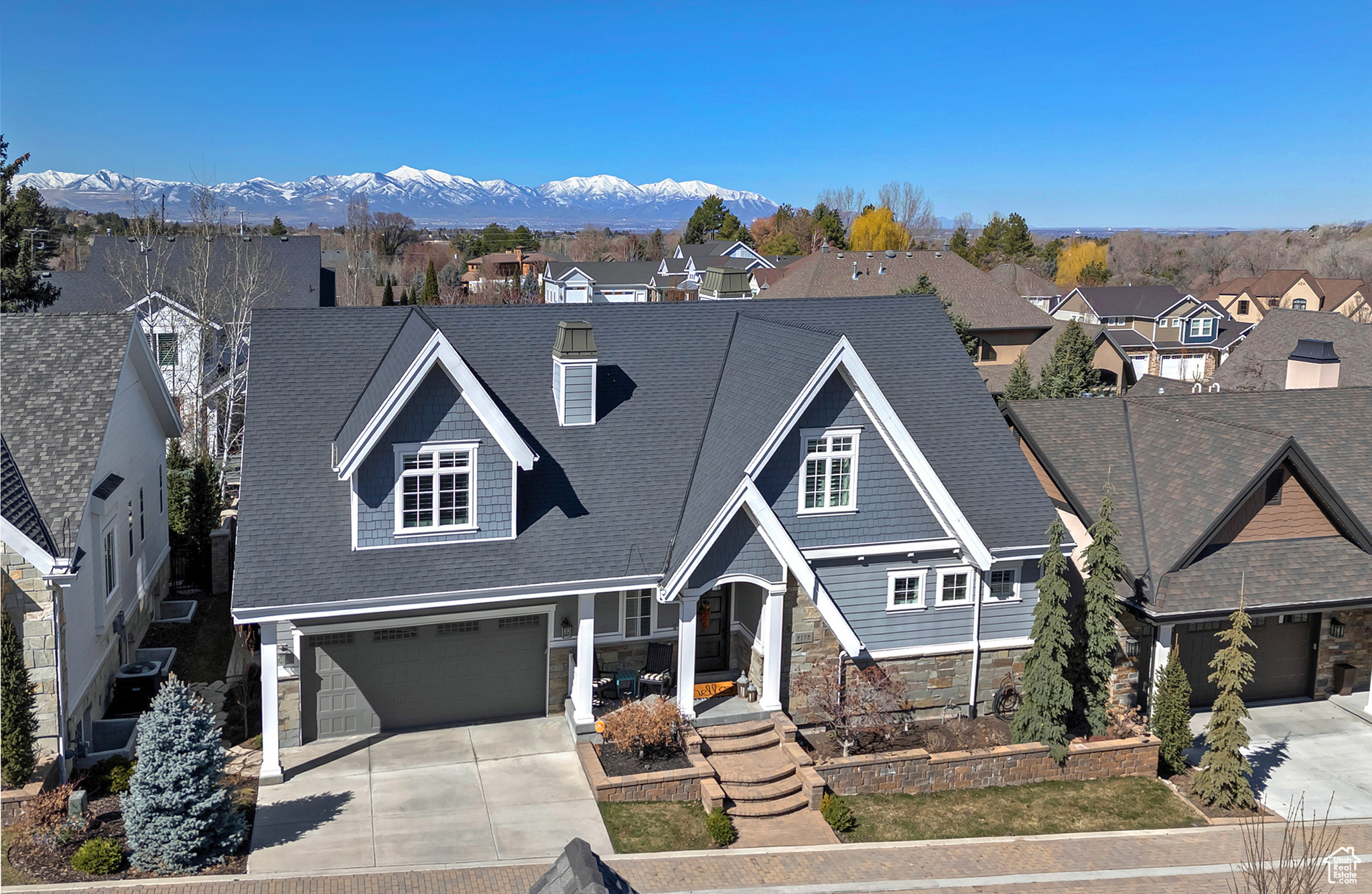 8178 NEWBURY GROVE, Cottonwood Heights, Utah 84093, 5 Bedrooms Bedrooms, 20 Rooms Rooms,4 BathroomsBathrooms,Residential,For sale,NEWBURY GROVE,2013176