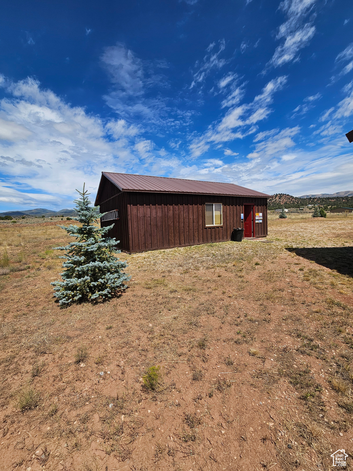 Detached Garage