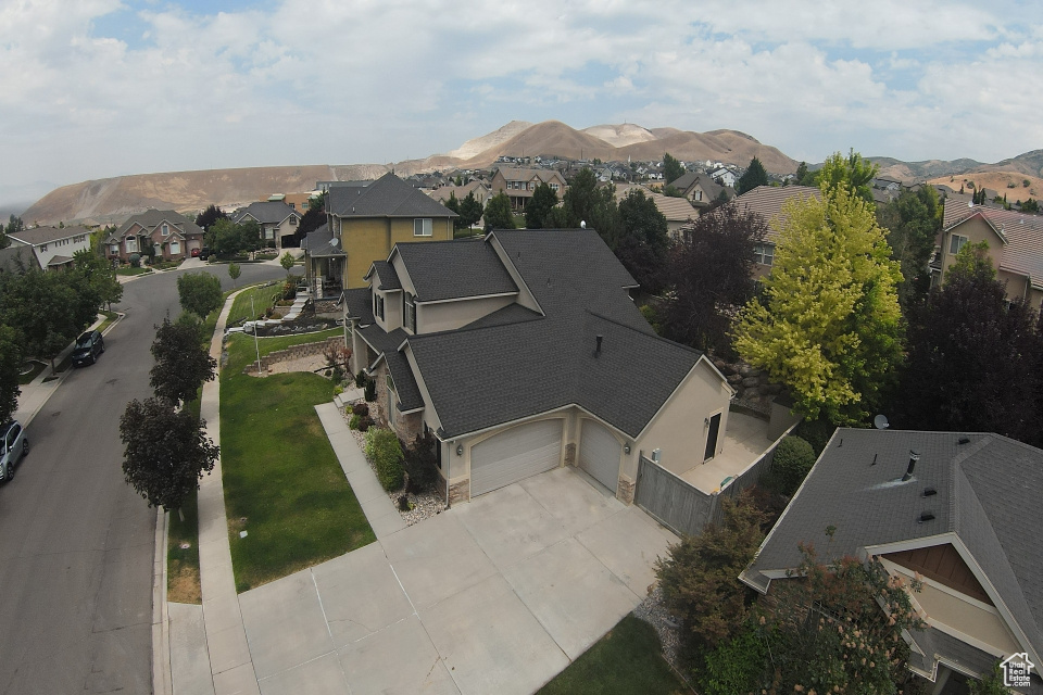 2502 W STONEHAVEN, Lehi, Utah 84043, 6 Bedrooms Bedrooms, 22 Rooms Rooms,3 BathroomsBathrooms,Residential,For sale,STONEHAVEN,2013794