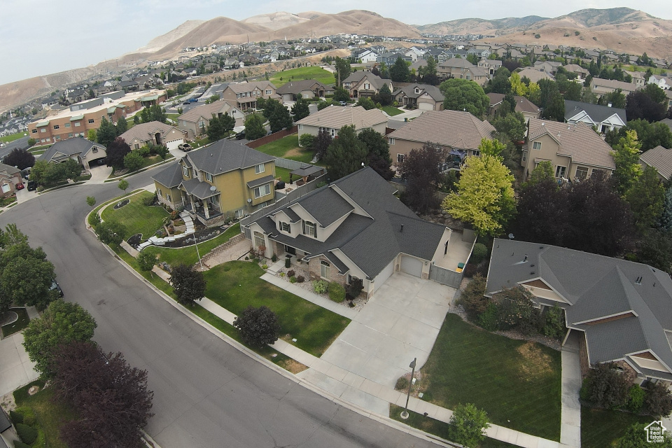 2502 W STONEHAVEN, Lehi, Utah 84043, 6 Bedrooms Bedrooms, 22 Rooms Rooms,3 BathroomsBathrooms,Residential,For sale,STONEHAVEN,2013794