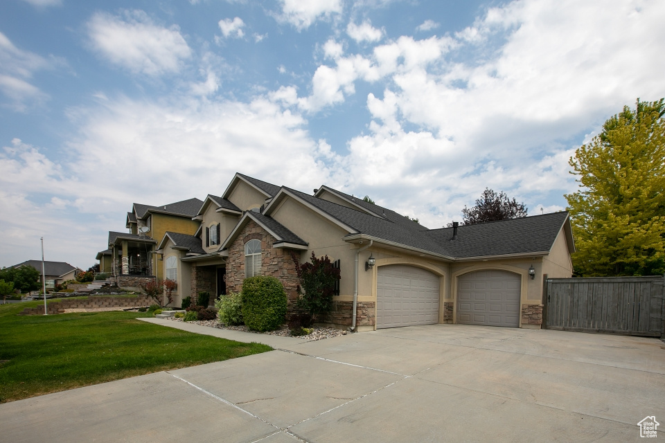 2502 W STONEHAVEN, Lehi, Utah 84043, 6 Bedrooms Bedrooms, 22 Rooms Rooms,3 BathroomsBathrooms,Residential,For sale,STONEHAVEN,2013794