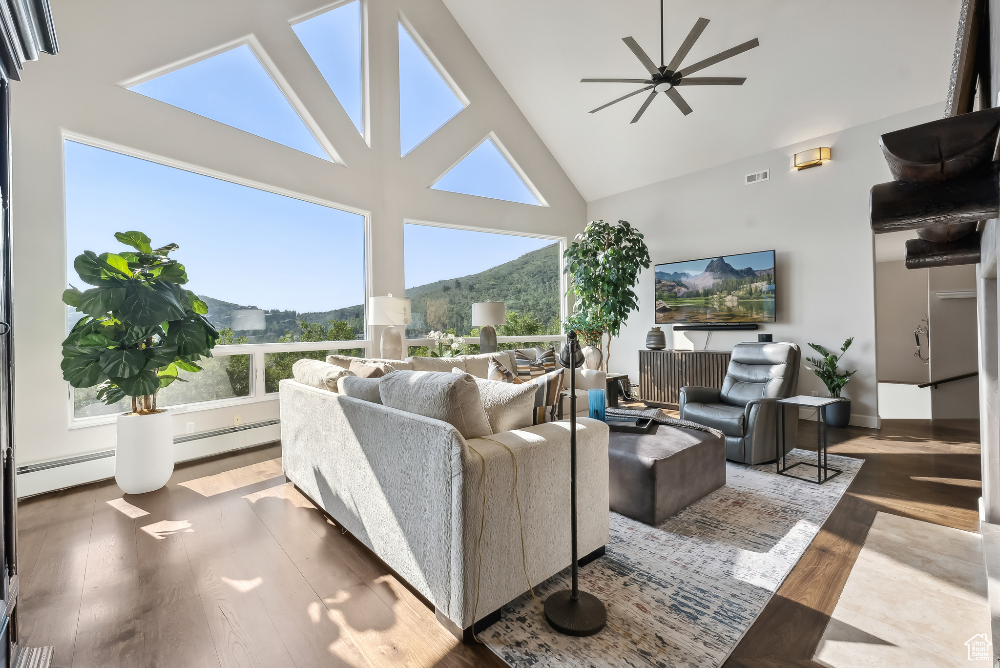 7369 STAGECOACH, Park City, Utah 84098, 6 Bedrooms Bedrooms, 22 Rooms Rooms,2 BathroomsBathrooms,Residential,For sale,STAGECOACH,2013836