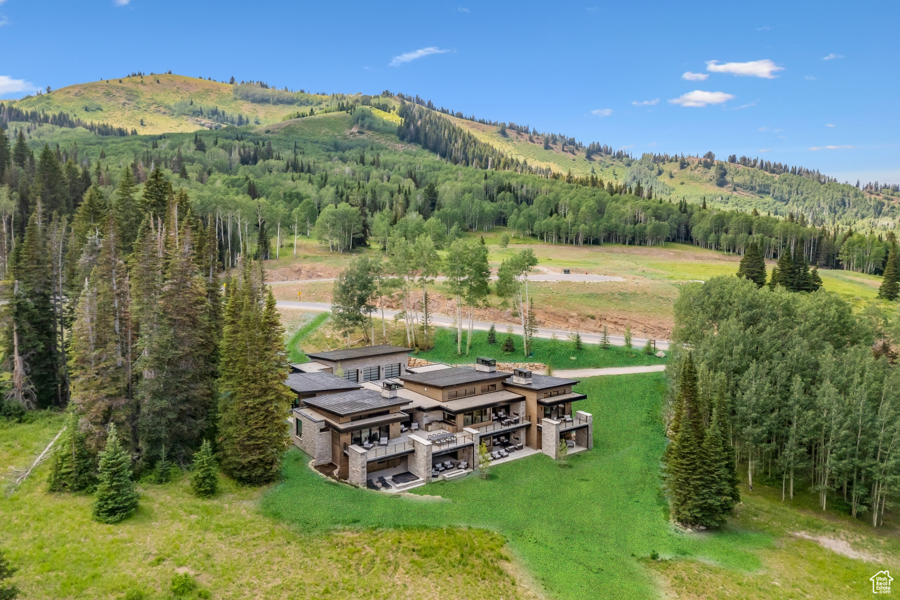 323 WHITE PINE CANYON, Park City, Utah 84060, 6 Bedrooms Bedrooms, 29 Rooms Rooms,1 BathroomBathrooms,Residential,For sale,WHITE PINE CANYON,2013874