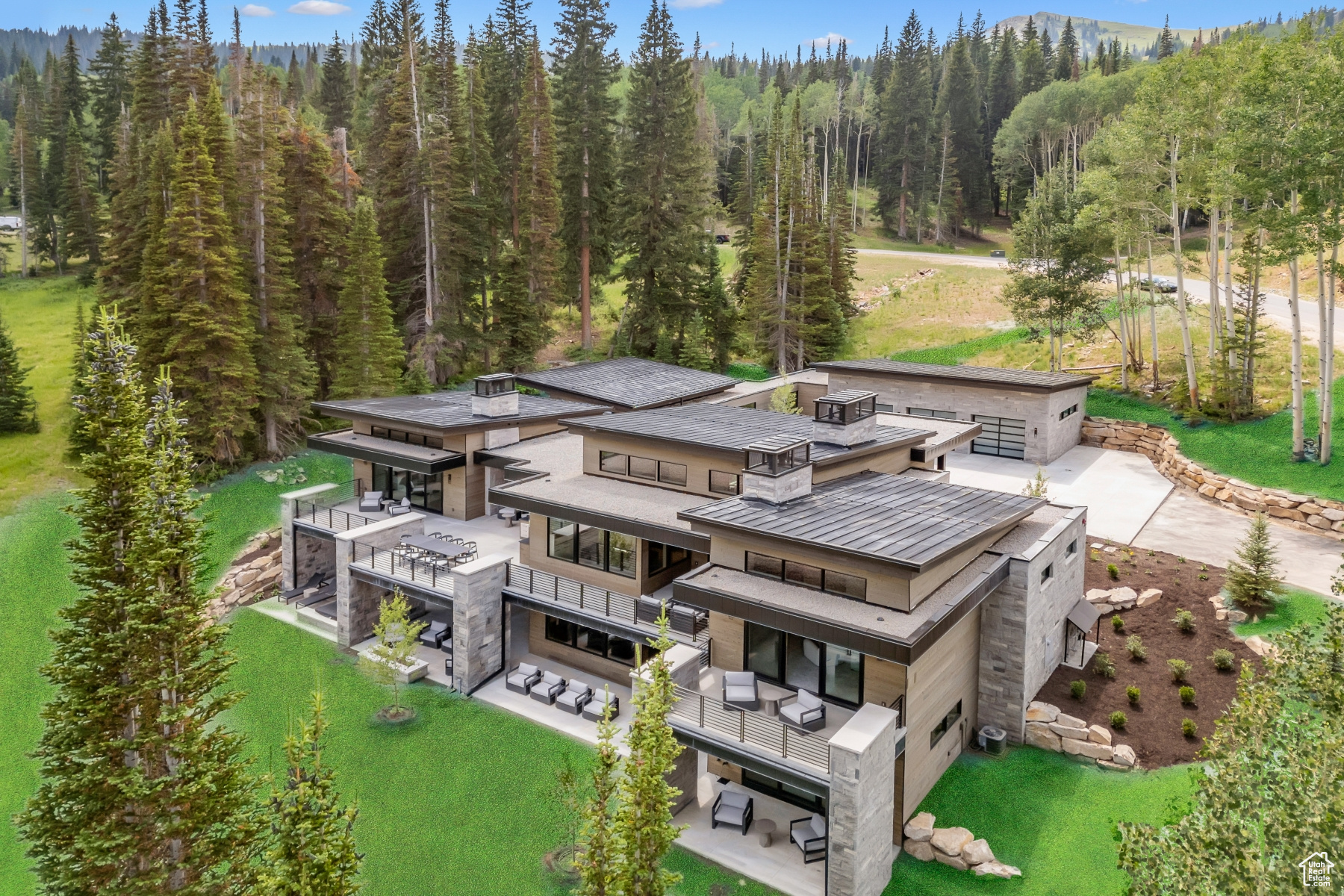 323 WHITE PINE CANYON, Park City, Utah 84060, 6 Bedrooms Bedrooms, 29 Rooms Rooms,1 BathroomBathrooms,Residential,For sale,WHITE PINE CANYON,2013874