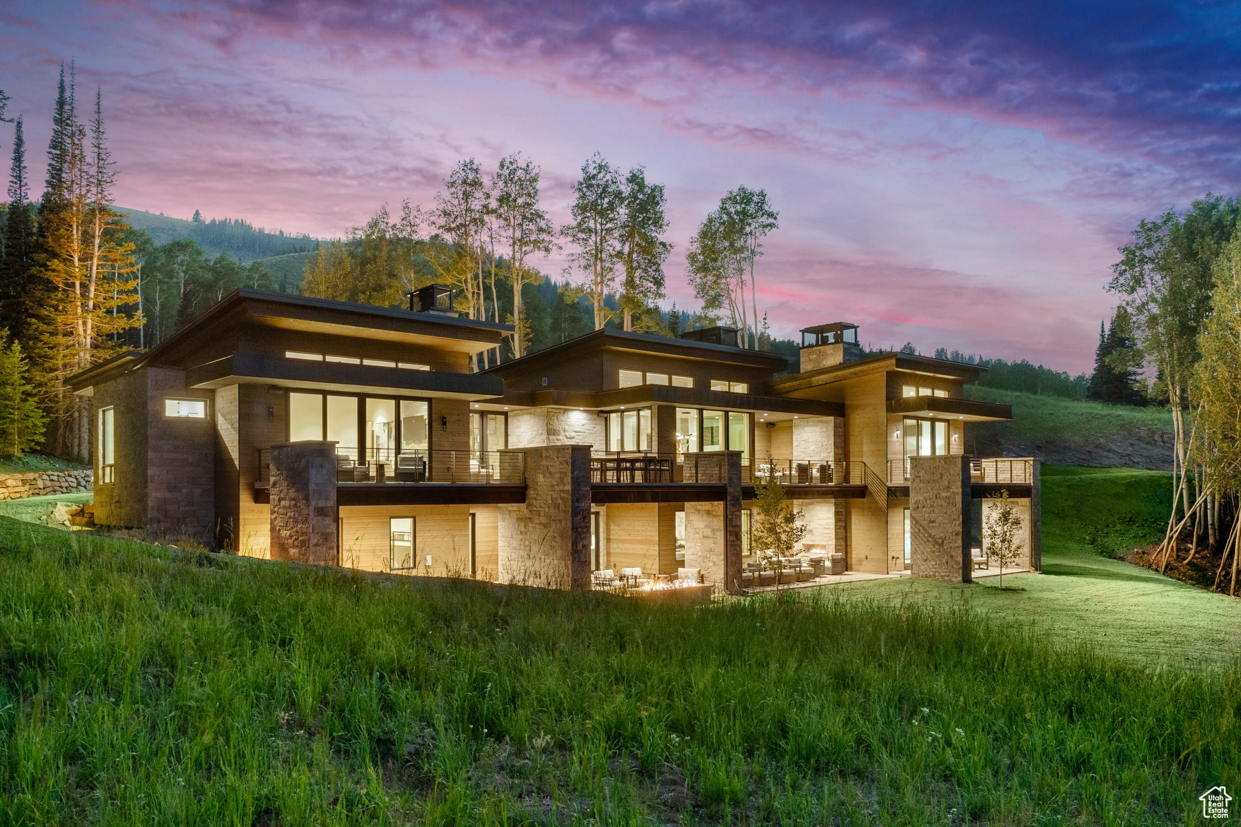 323 WHITE PINE CANYON, Park City, Utah 84060, 6 Bedrooms Bedrooms, 29 Rooms Rooms,1 BathroomBathrooms,Residential,For sale,WHITE PINE CANYON,2013874