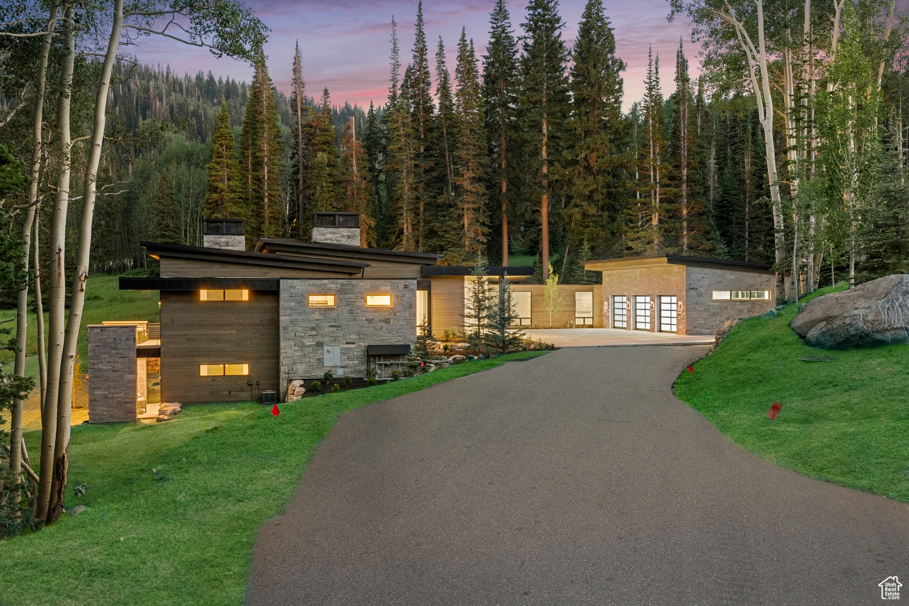 323 WHITE PINE CANYON, Park City, Utah 84060, 6 Bedrooms Bedrooms, 29 Rooms Rooms,1 BathroomBathrooms,Residential,For sale,WHITE PINE CANYON,2013874