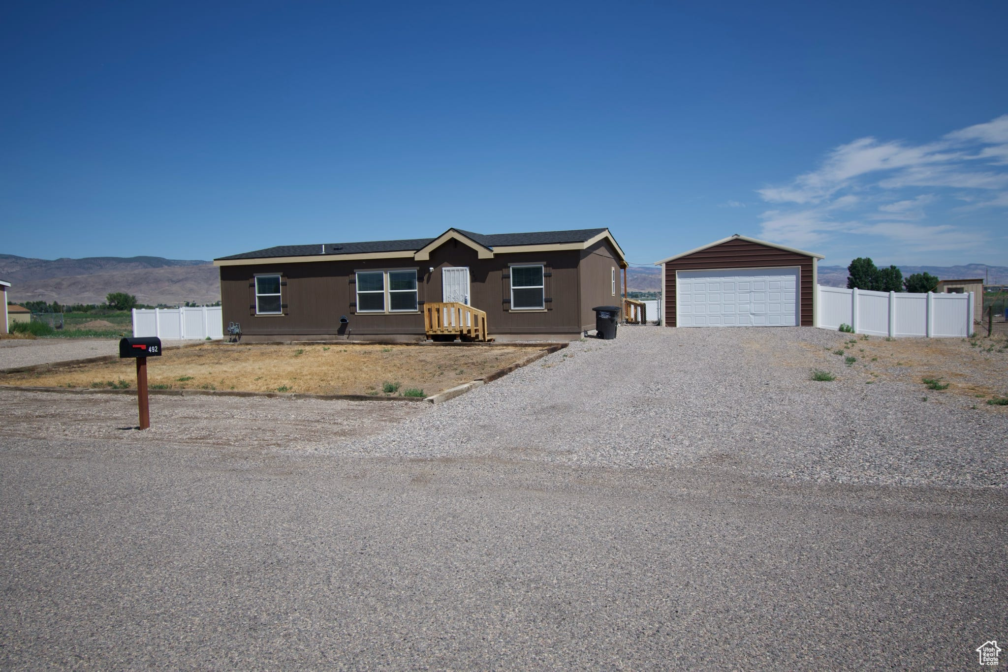 492 W 300 N, Monroe, Utah 84754, 3 Bedrooms Bedrooms, 9 Rooms Rooms,2 BathroomsBathrooms,Residential,For sale,300,2013984