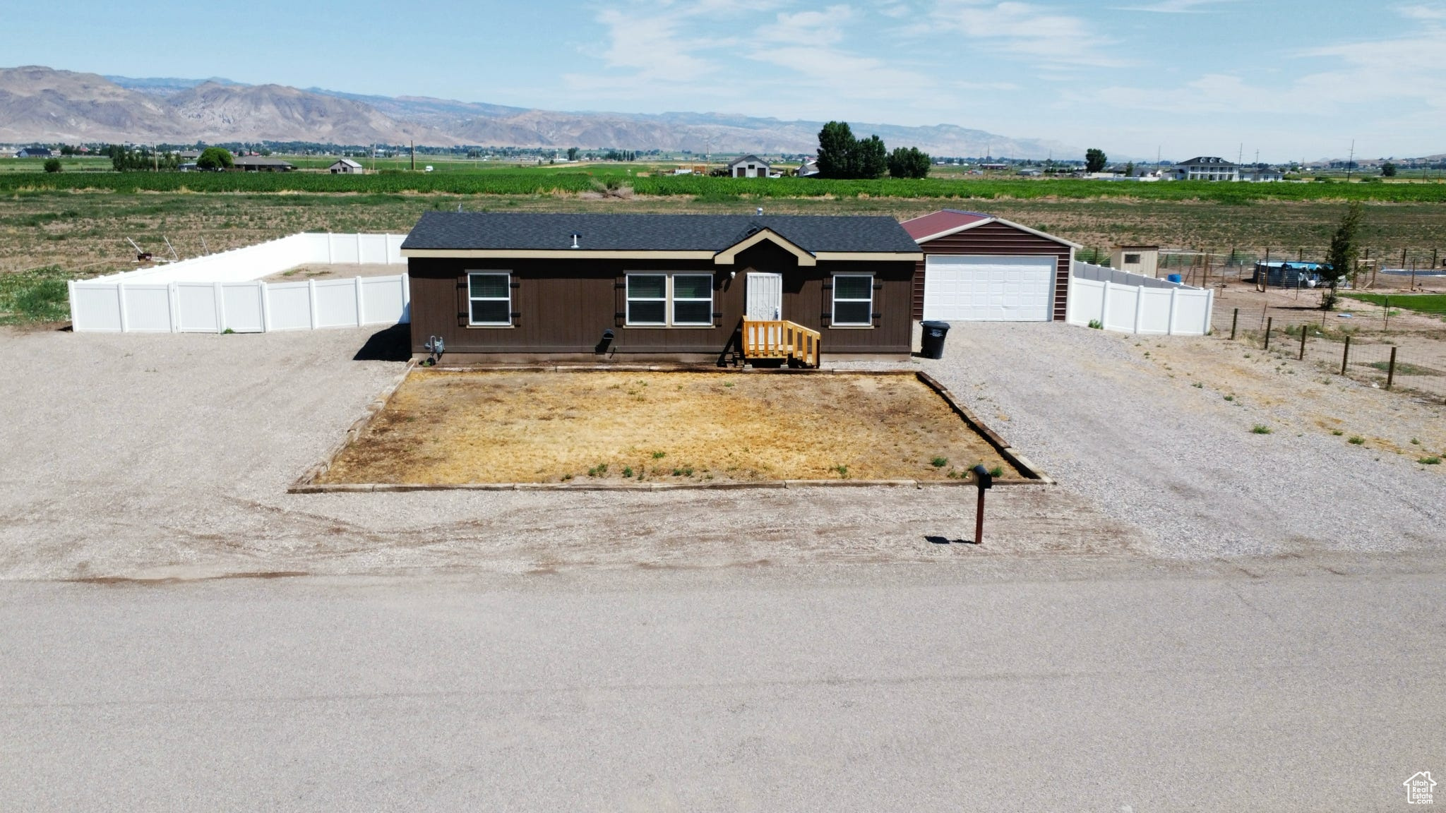 492 W 300 N, Monroe, Utah 84754, 3 Bedrooms Bedrooms, 9 Rooms Rooms,2 BathroomsBathrooms,Residential,For sale,300,2013984