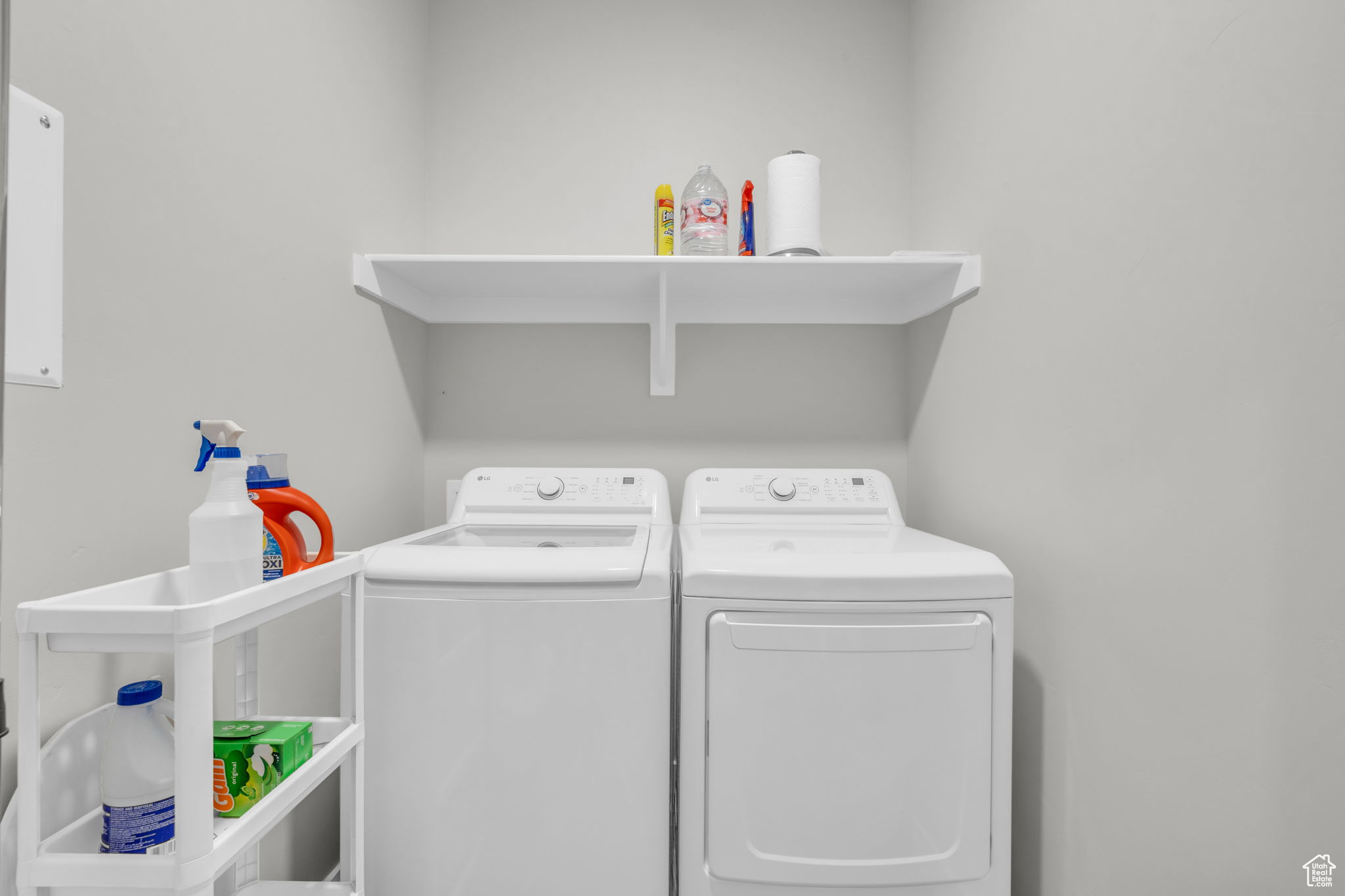 Laundry room featuring washing machine and dryer