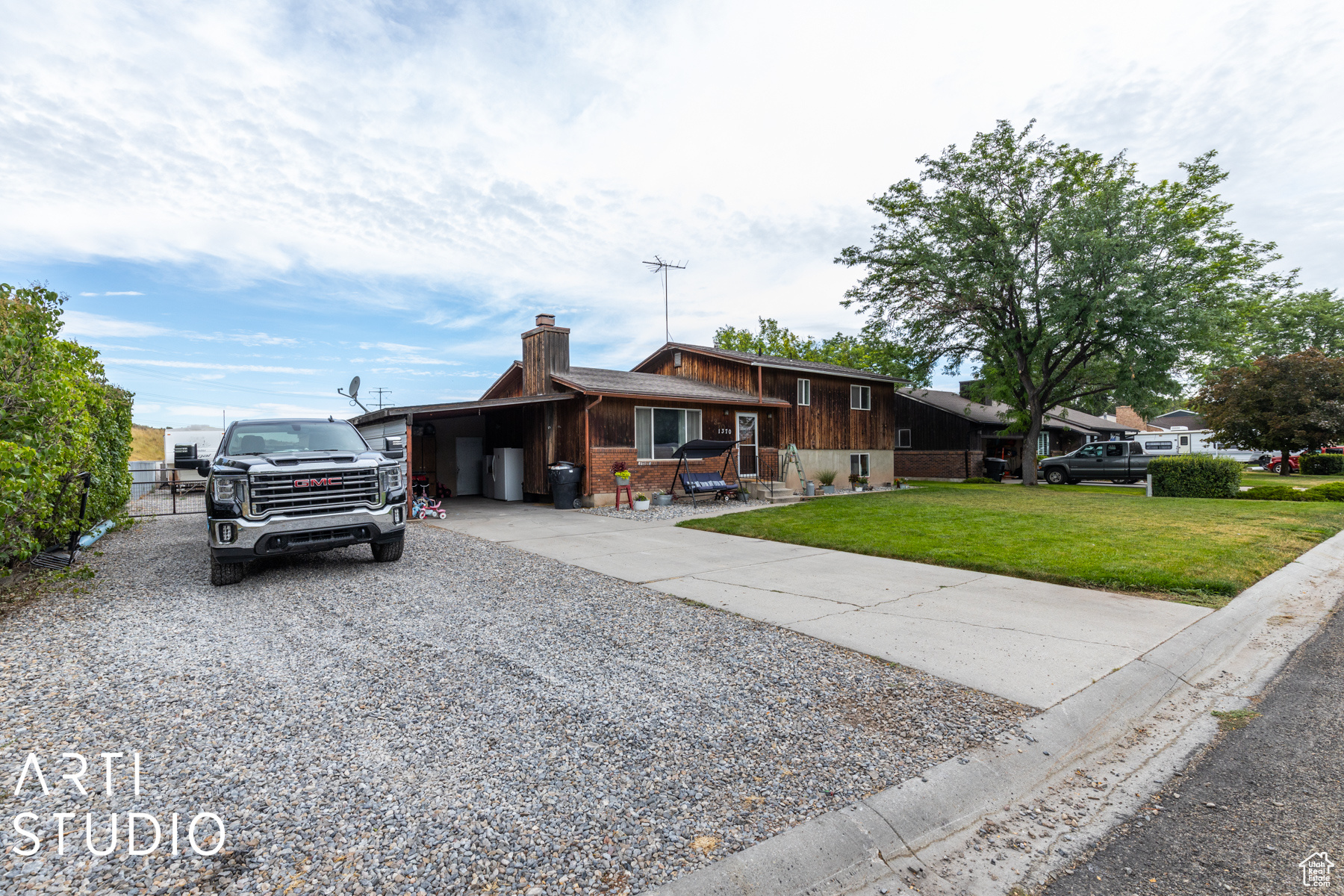 1370 S CENTURY, Tremonton, Utah 84337, 4 Bedrooms Bedrooms, 10 Rooms Rooms,1 BathroomBathrooms,Residential,For sale,CENTURY,2014002