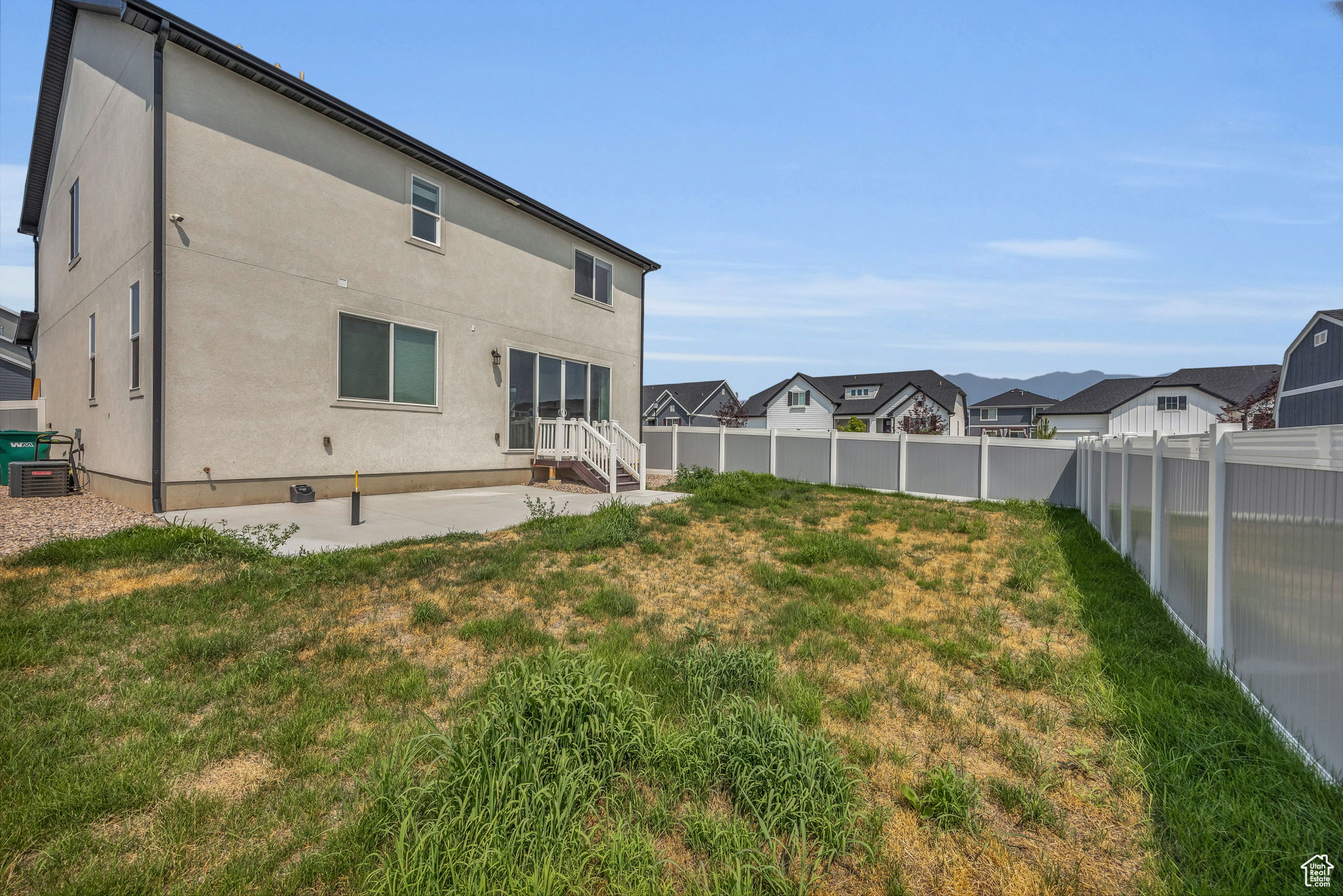 Backyard with gas plumbed patio