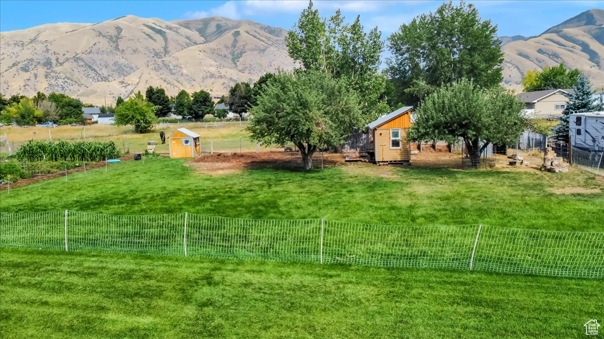 273 S 700 E, Hyrum, Utah 84319, 5 Bedrooms Bedrooms, 20 Rooms Rooms,2 BathroomsBathrooms,Residential,For sale,700,2015785