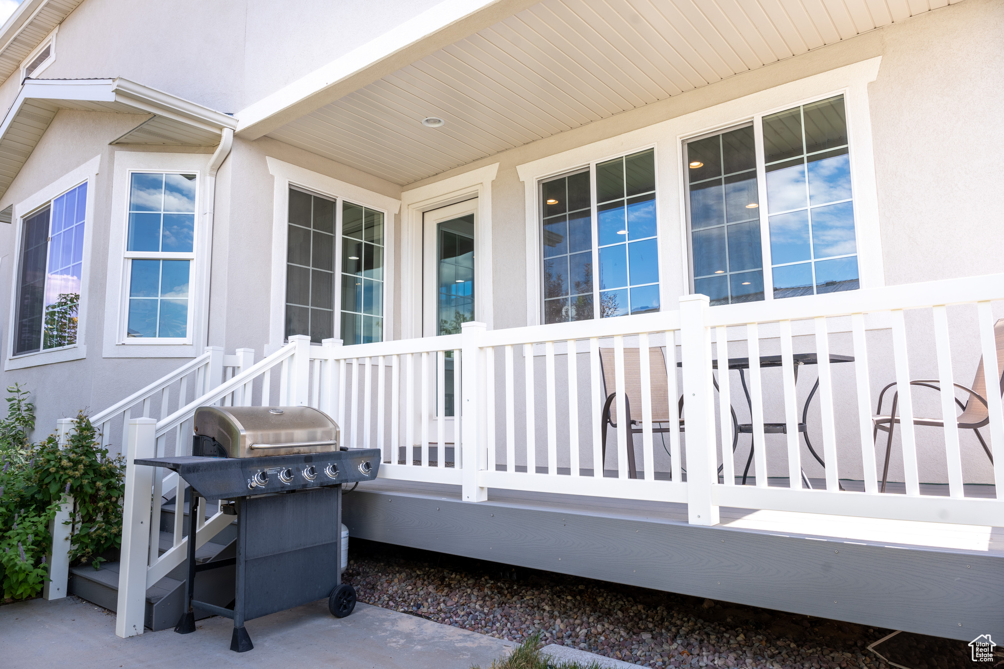 covered back deck