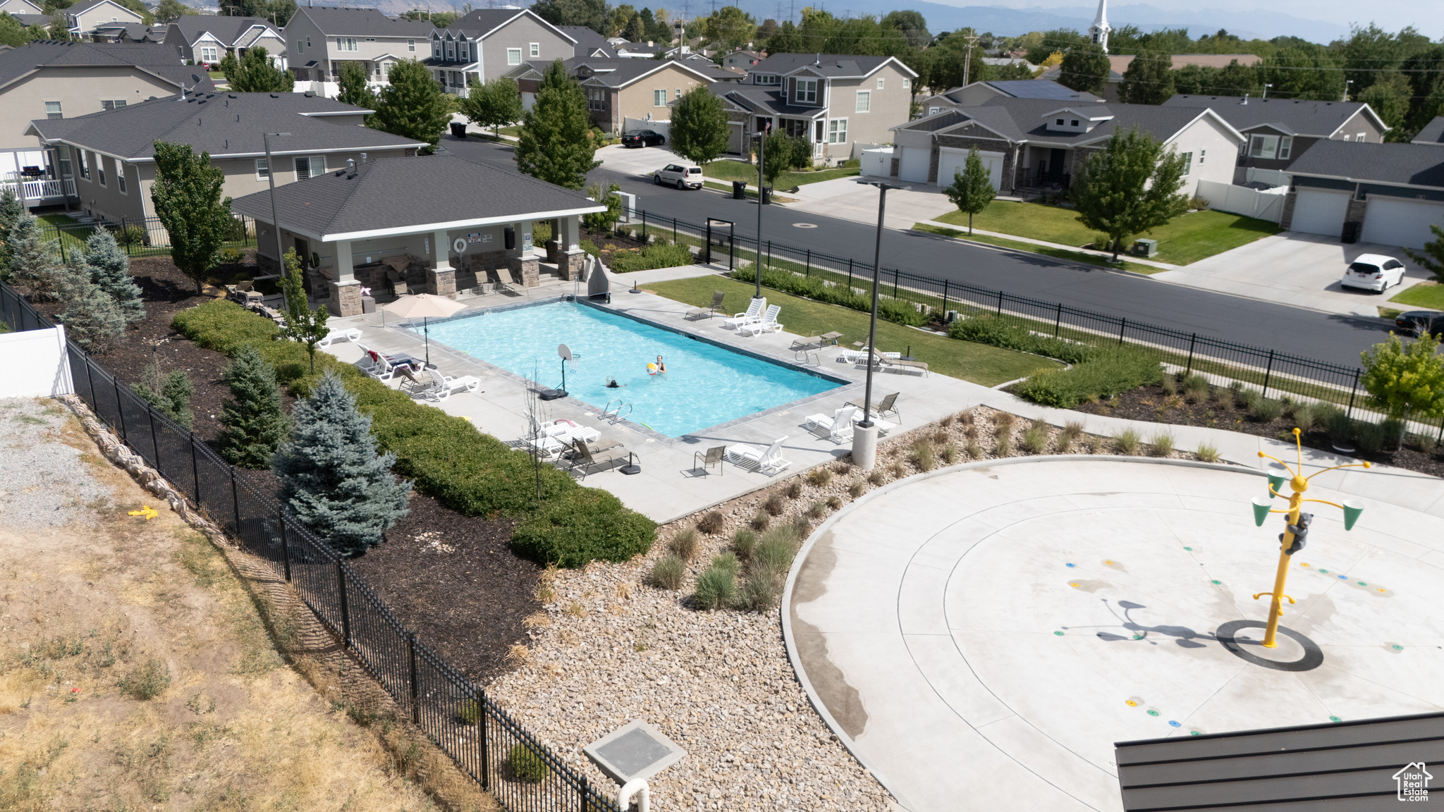 Splash pad & pool