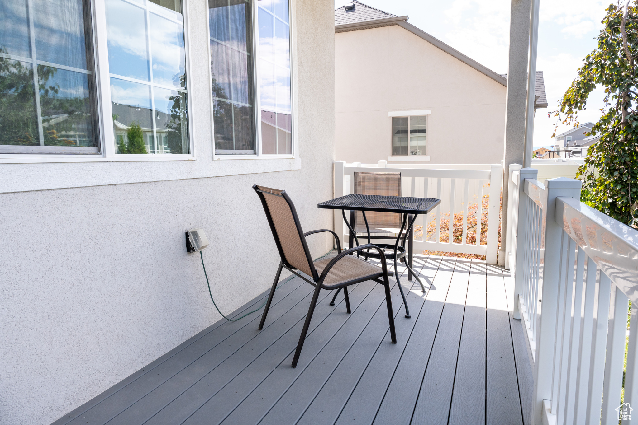 covered back deck