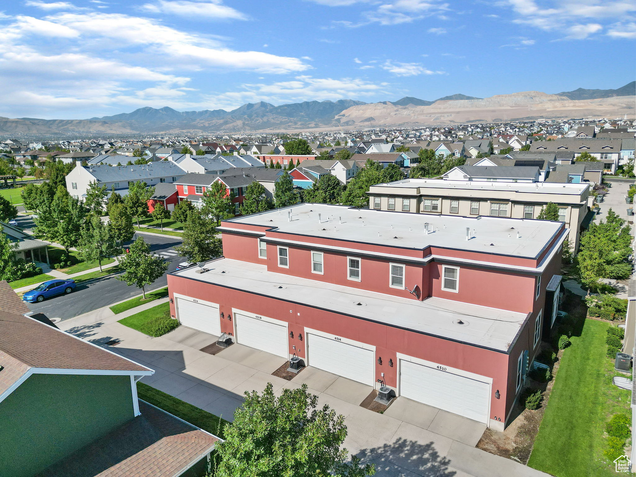 Aerial view featuring a mountain view