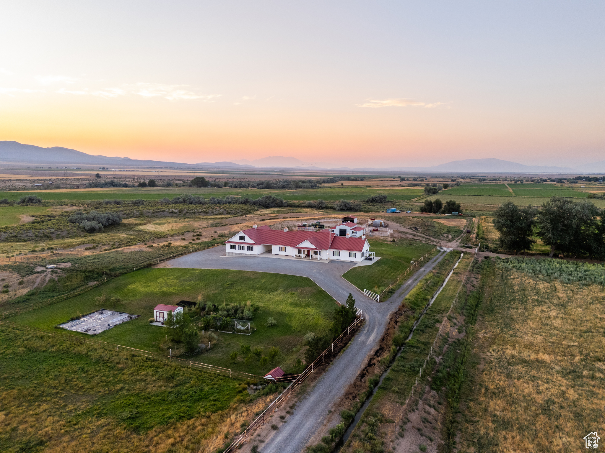 11448 W HIGHWAY 6, Goshen, Utah 84633, ,Farm,For sale,HIGHWAY 6,2016551