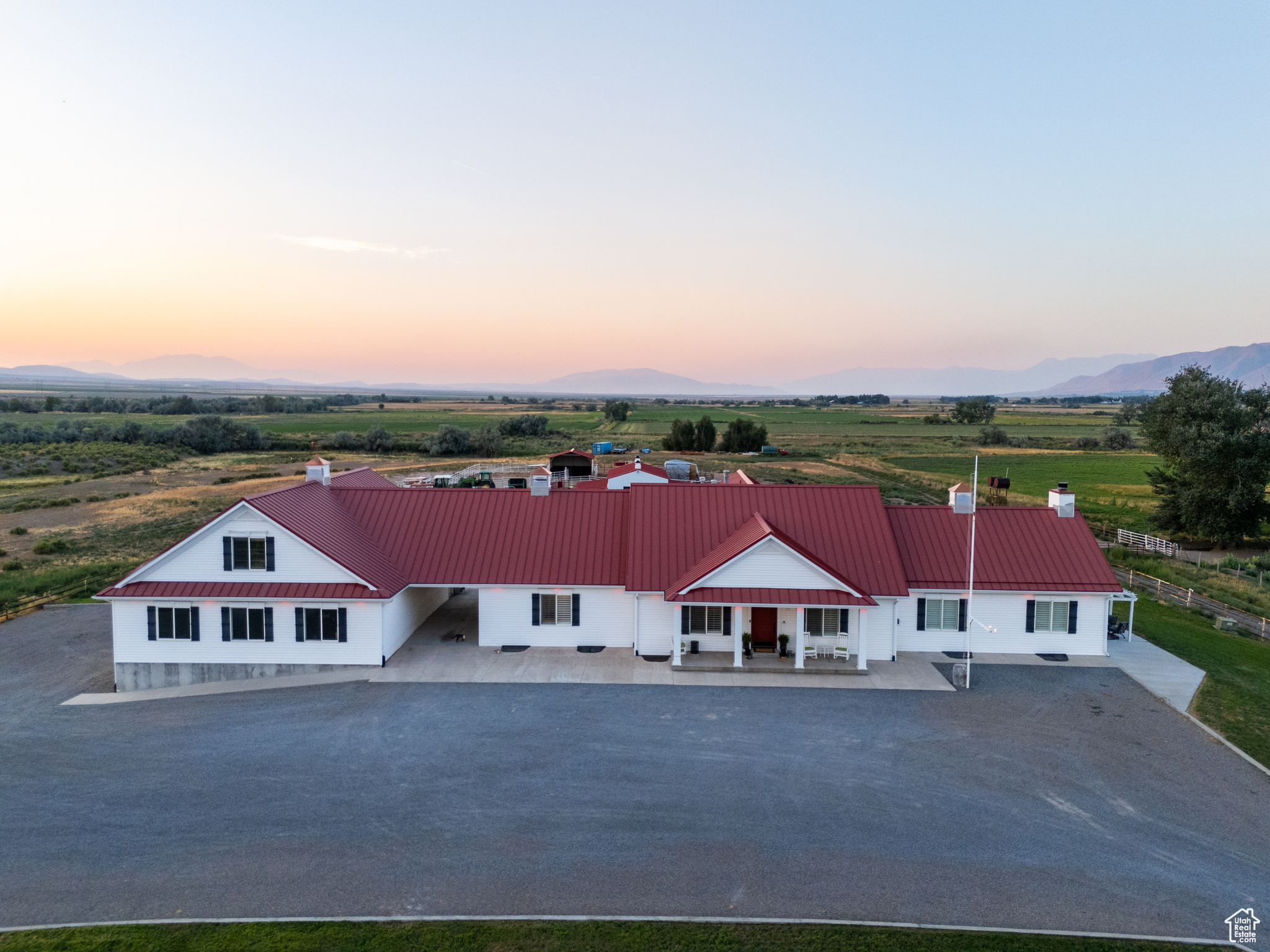 11448 W HIGHWAY 6, Goshen, Utah 84633, ,Farm,For sale,HIGHWAY 6,2016551