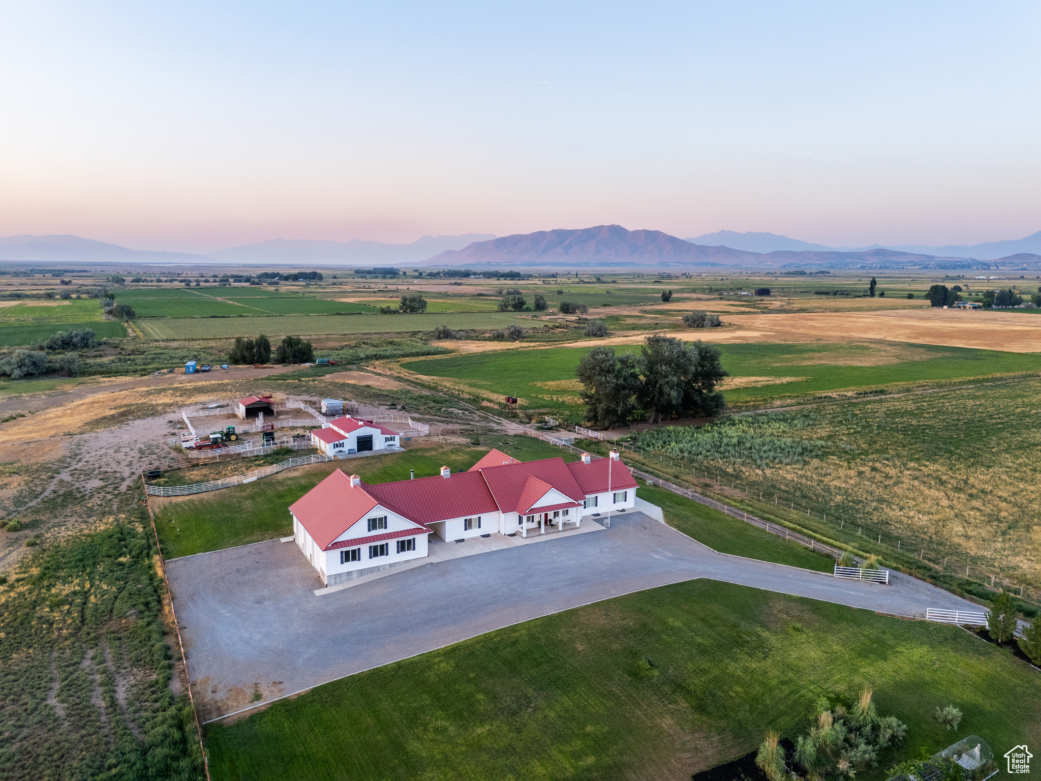 11448 W HIGHWAY 6, Goshen, Utah 84633, ,Farm,For sale,HIGHWAY 6,2016551