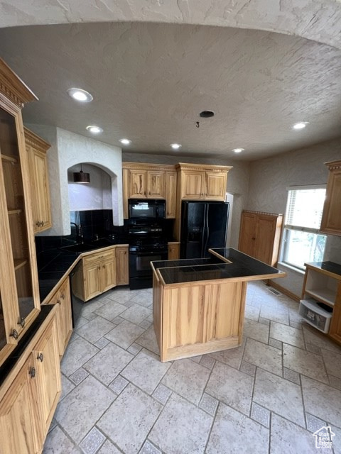 143 S 100 E, Price, Utah 84501, 4 Bedrooms Bedrooms, 10 Rooms Rooms,1 BathroomBathrooms,Residential,For sale,100,2017010