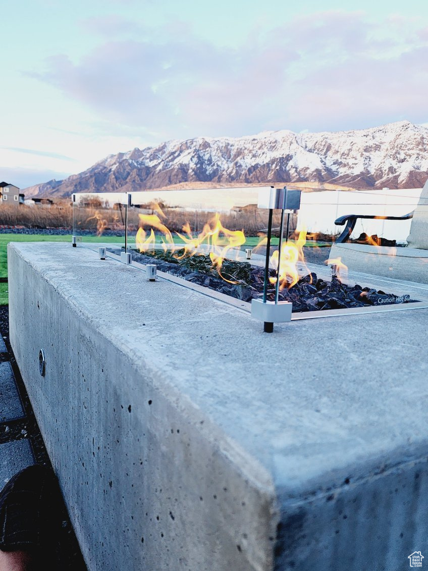 Exterior details with a mountain view