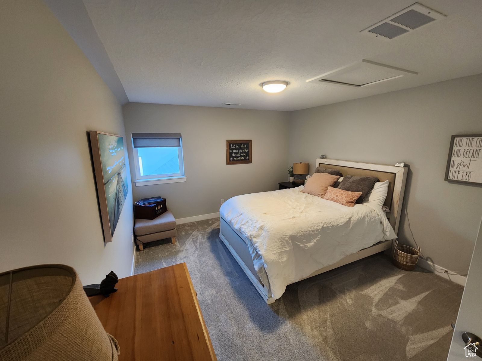 Bedroom with carpet