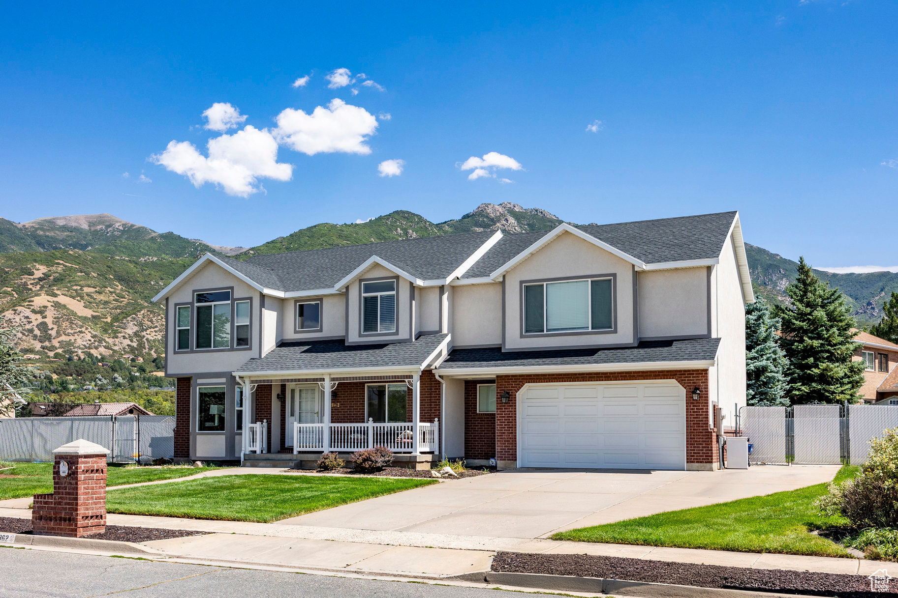 5962 S CEDAR E, South Ogden, Utah 84403, 5 Bedrooms Bedrooms, 19 Rooms Rooms,3 BathroomsBathrooms,Residential,For sale,CEDAR,2019321