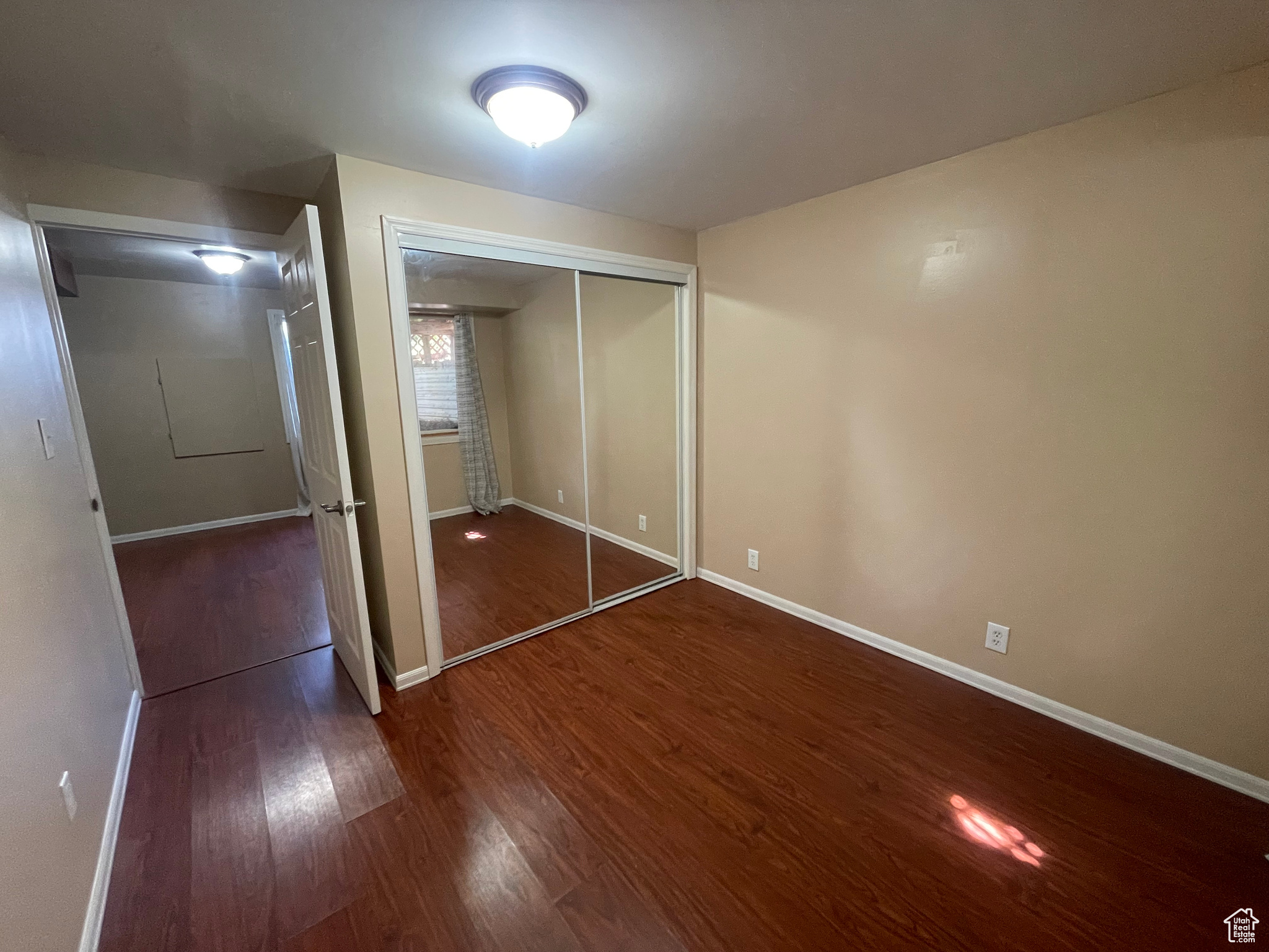 Mirrored Closet Doors, the bedroom for the teen that wants privacy and some distance from the rest.