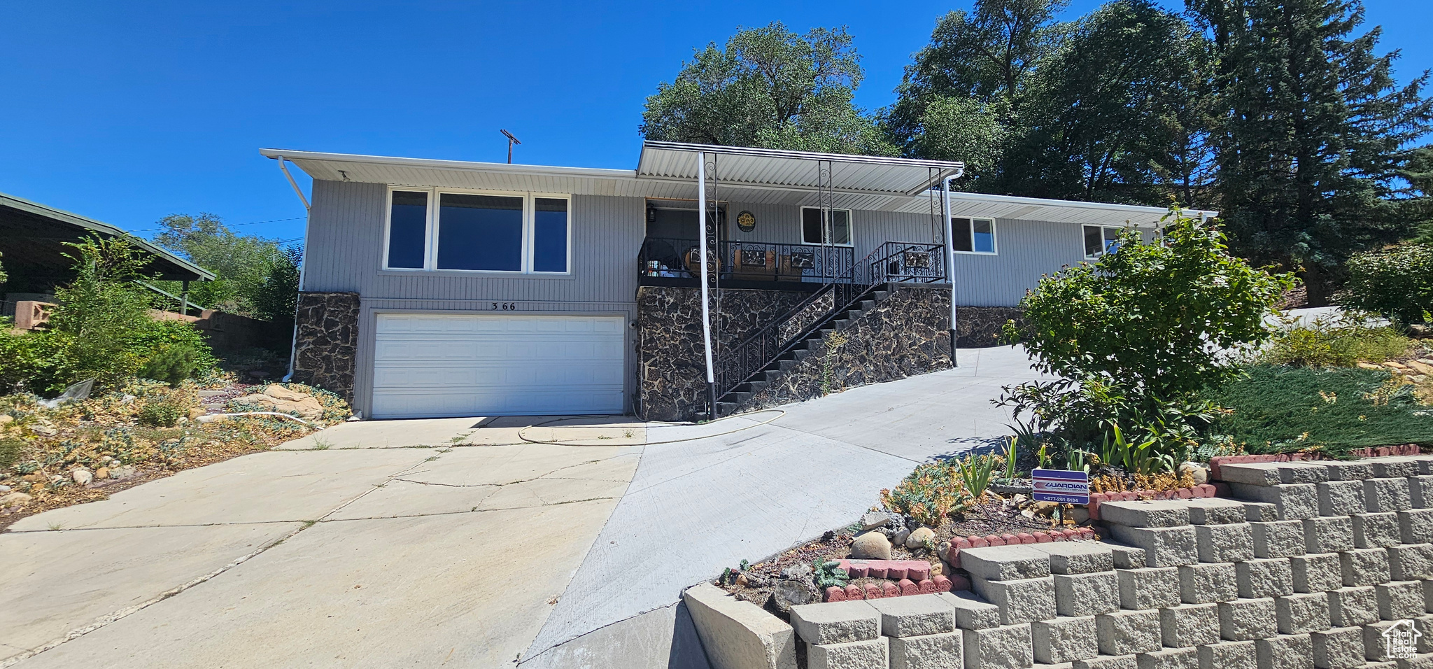 View of front facade with a garage