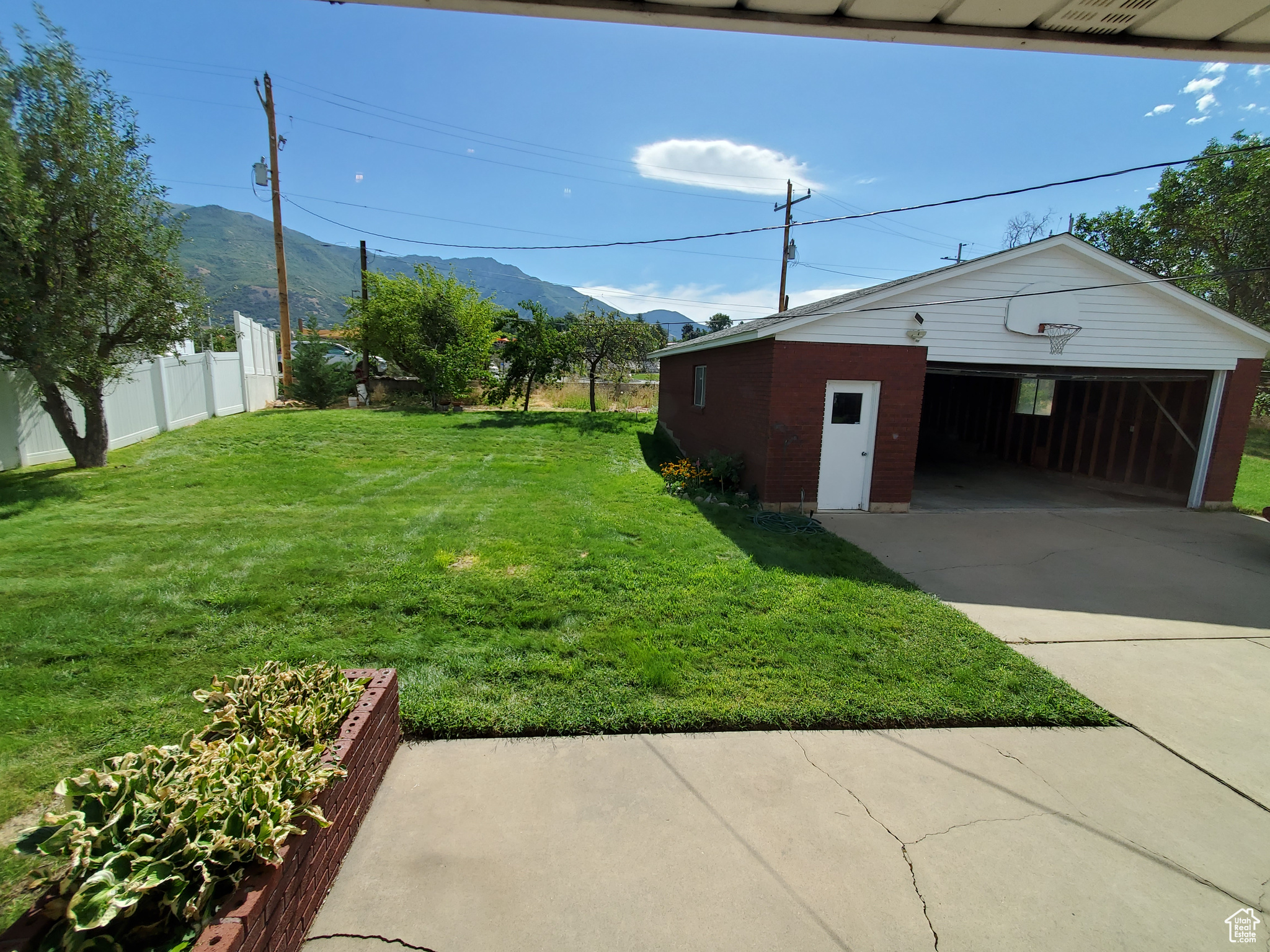 4410 S ORCHARD, South Ogden, Utah 84403, 3 Bedrooms Bedrooms, 12 Rooms Rooms,Residential,For sale,ORCHARD,2020032