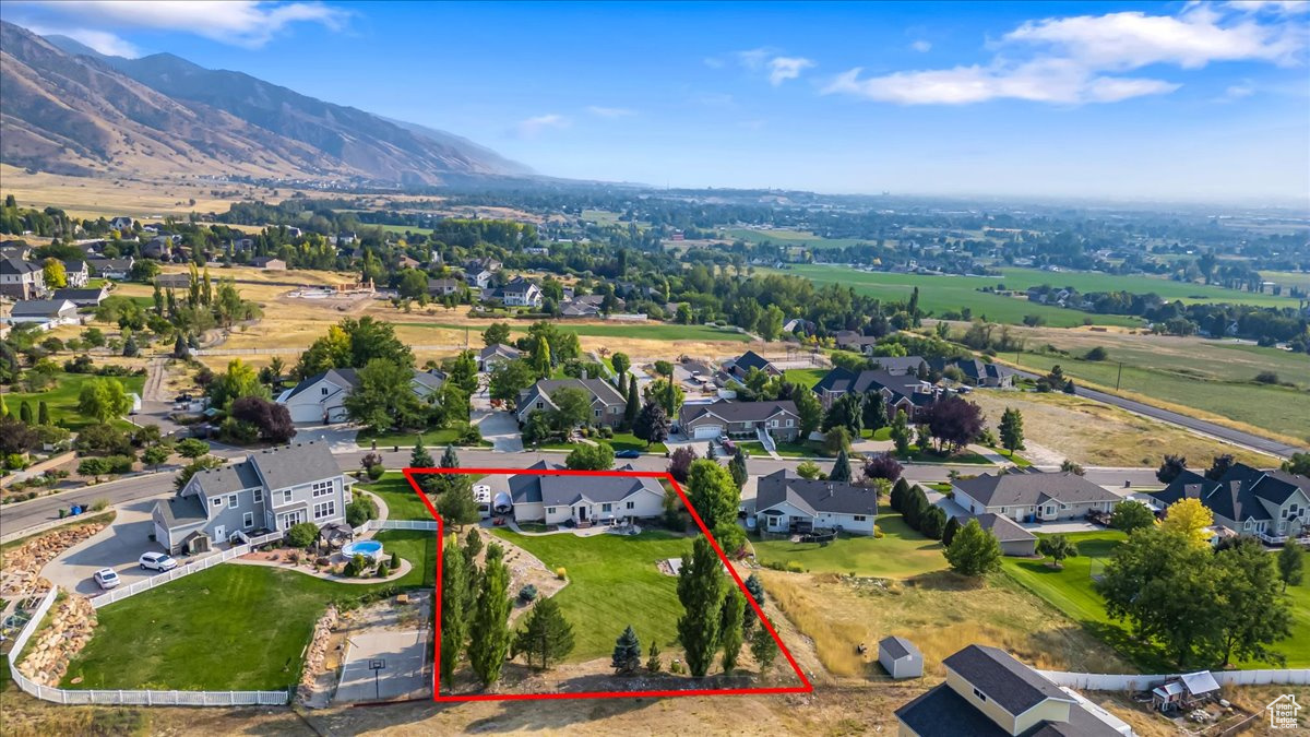 1695 E 3250 N, North Logan, Utah 84341, 6 Bedrooms Bedrooms, 18 Rooms Rooms,2 BathroomsBathrooms,Residential,For sale,3250,2020656