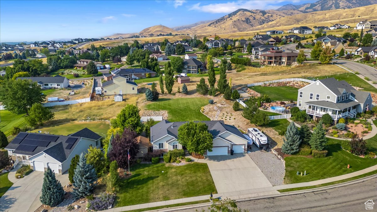 1695 E 3250 N, North Logan, Utah 84341, 6 Bedrooms Bedrooms, 18 Rooms Rooms,2 BathroomsBathrooms,Residential,For sale,3250,2020656