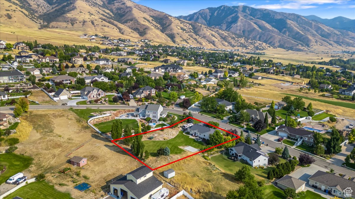 1695 E 3250 N, North Logan, Utah 84341, 6 Bedrooms Bedrooms, 18 Rooms Rooms,2 BathroomsBathrooms,Residential,For sale,3250,2020656