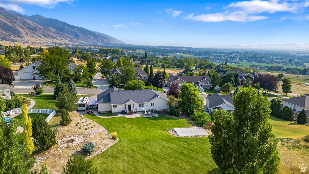 1695 E 3250 N, North Logan, Utah 84341, 6 Bedrooms Bedrooms, 18 Rooms Rooms,2 BathroomsBathrooms,Residential,For sale,3250,2020656